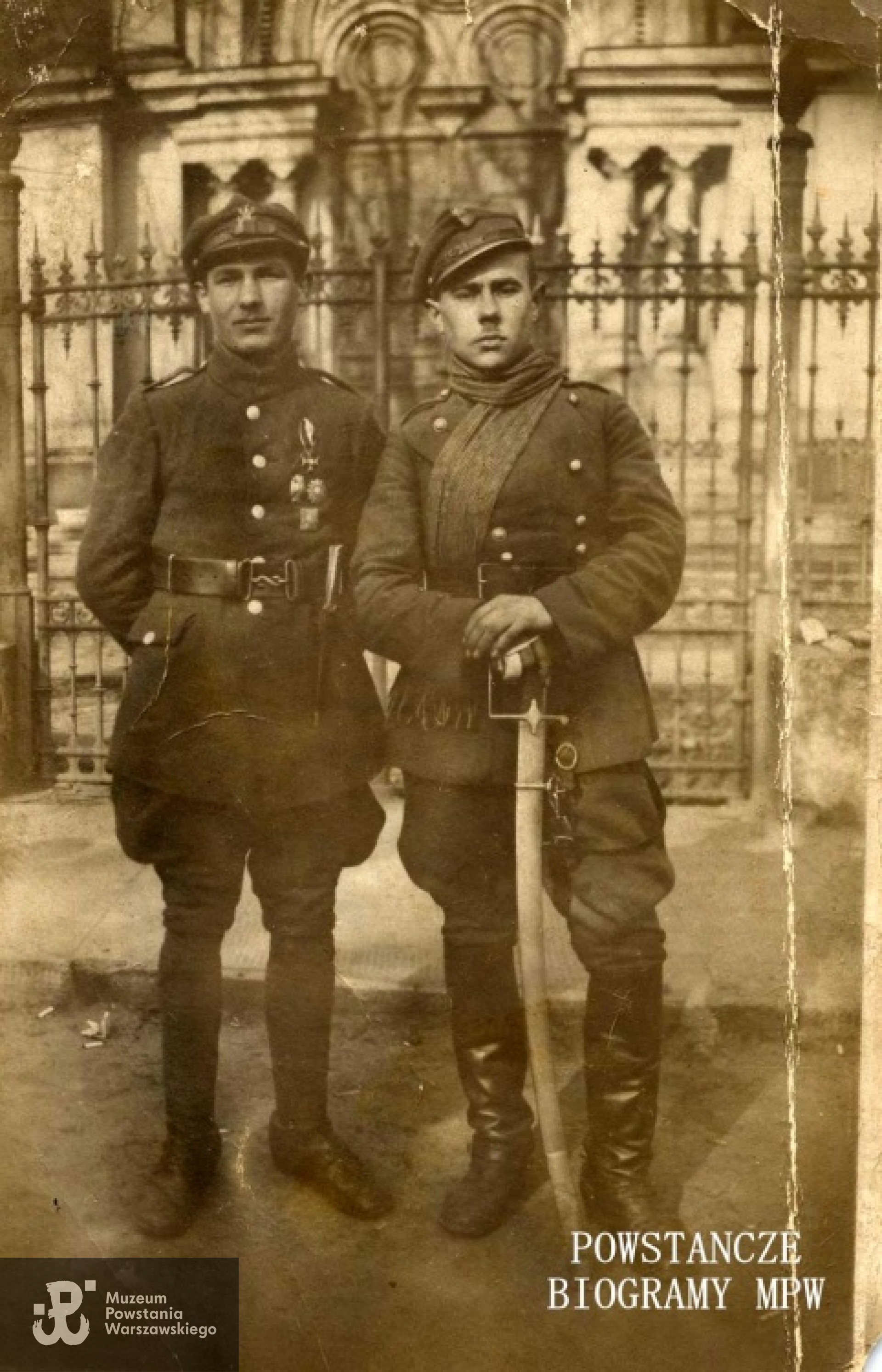 Zdjęcie wykonane w roku 1923, Bolesław - po lewej. Fot. z archiwum rodzinnego