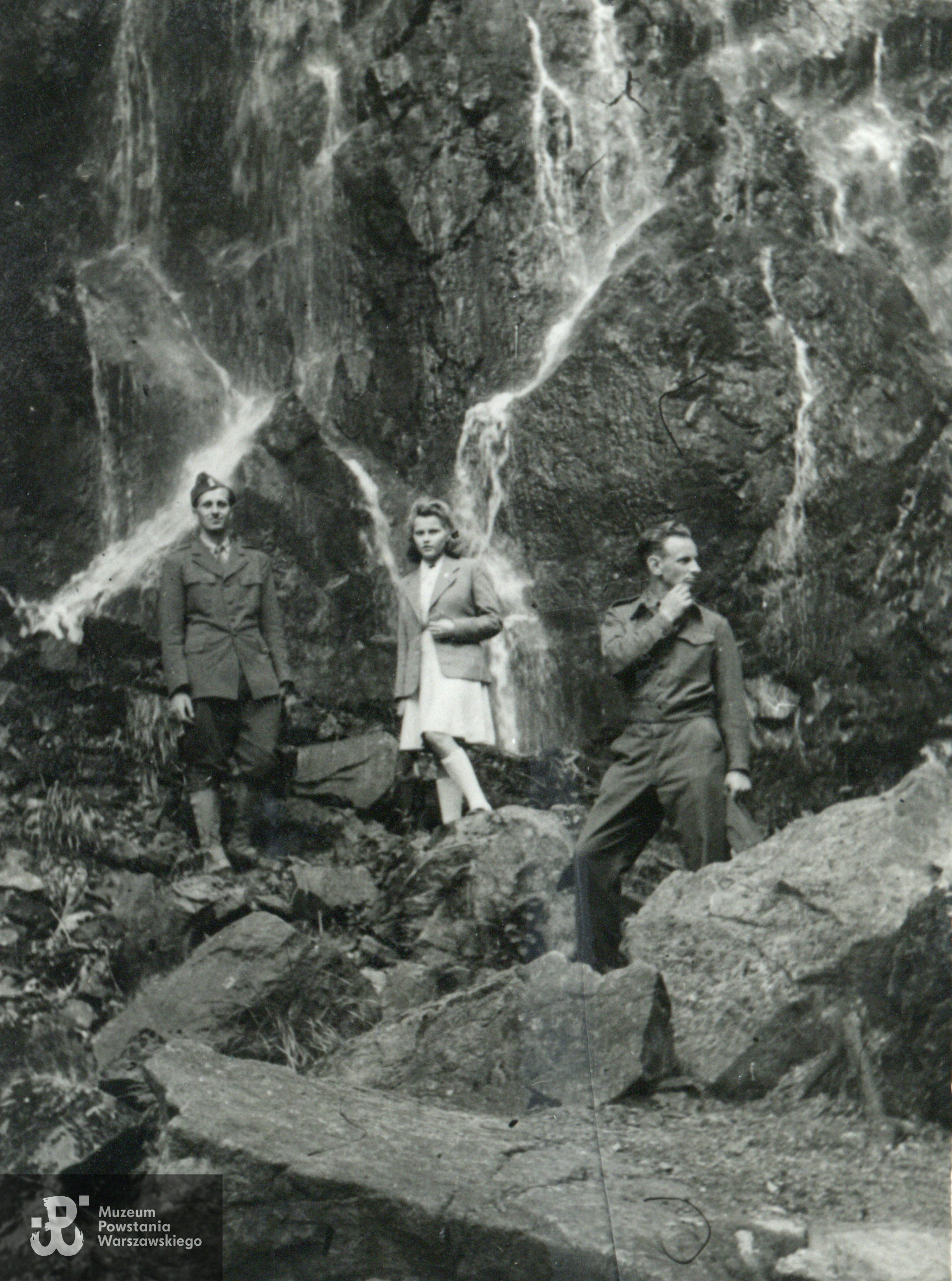 Fotografia pochodząca ze spuścizny po Zygmuncie Janie Raczyńskim ps. Zygmuś - żołnierze polscy  w Bad Harzburg. Udostępnił p. Jerzy Raczyński, syn Powstańca.