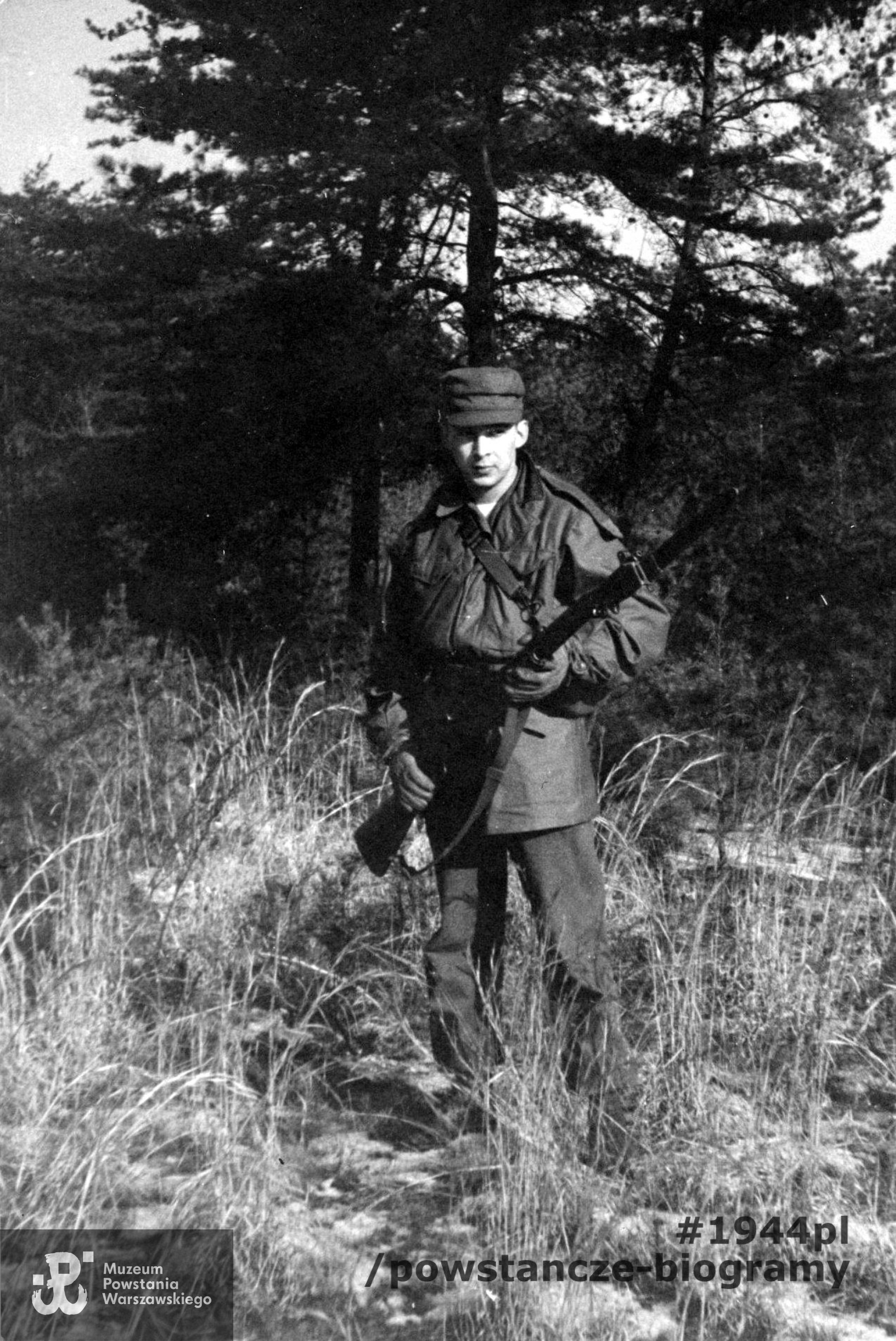 Fot. ze zbiorów rodzinnych, udostępnił p. Piotr Chełmiński. Skany wykonano w Muzeum Powstania Warszawskiego, 2021 r. 