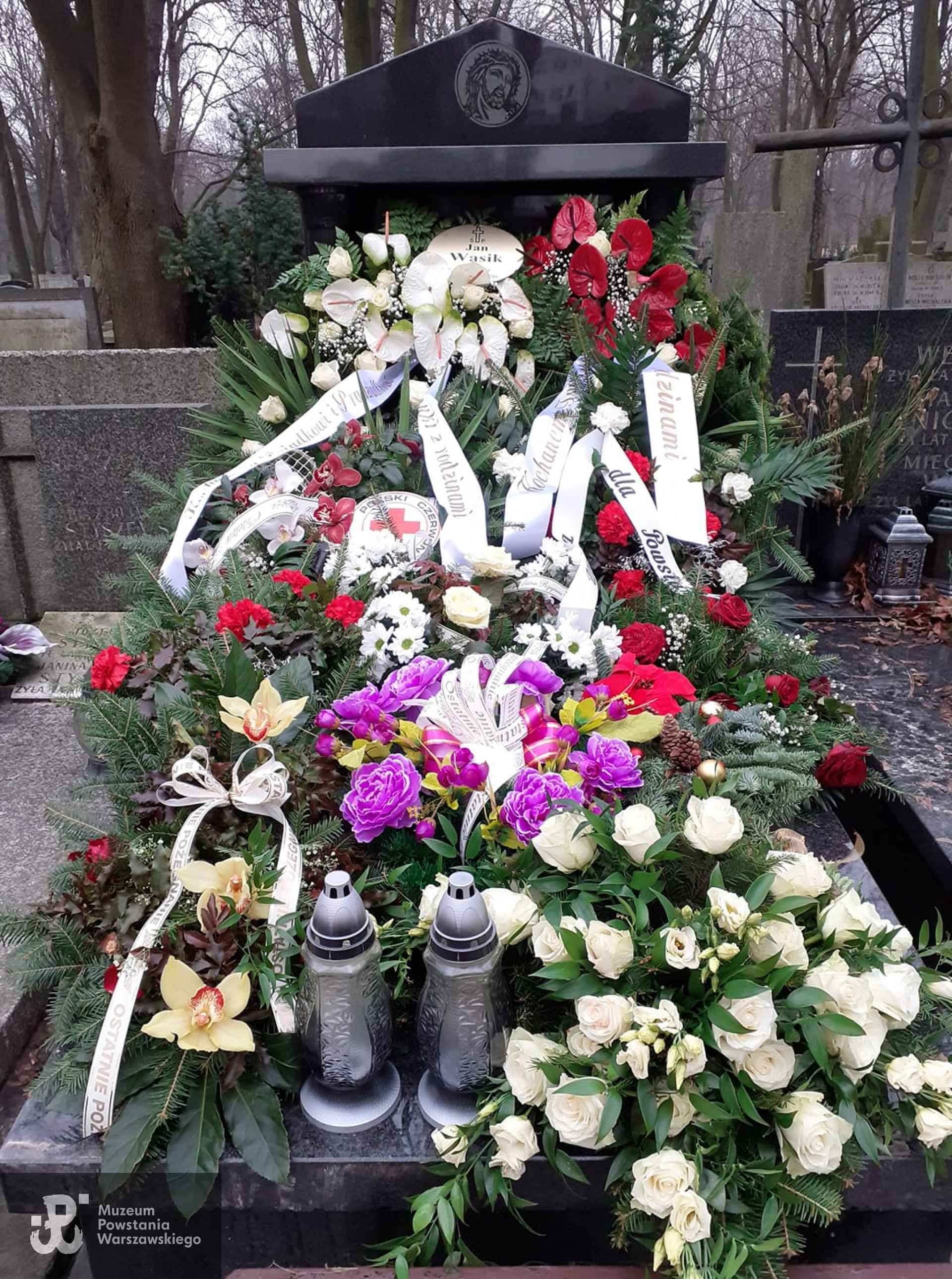 Cmentarz  Powązkowski w Warszawie (Stare Powązki), kwatera 330-4-7. Fot. Agnieszka Pawelec
