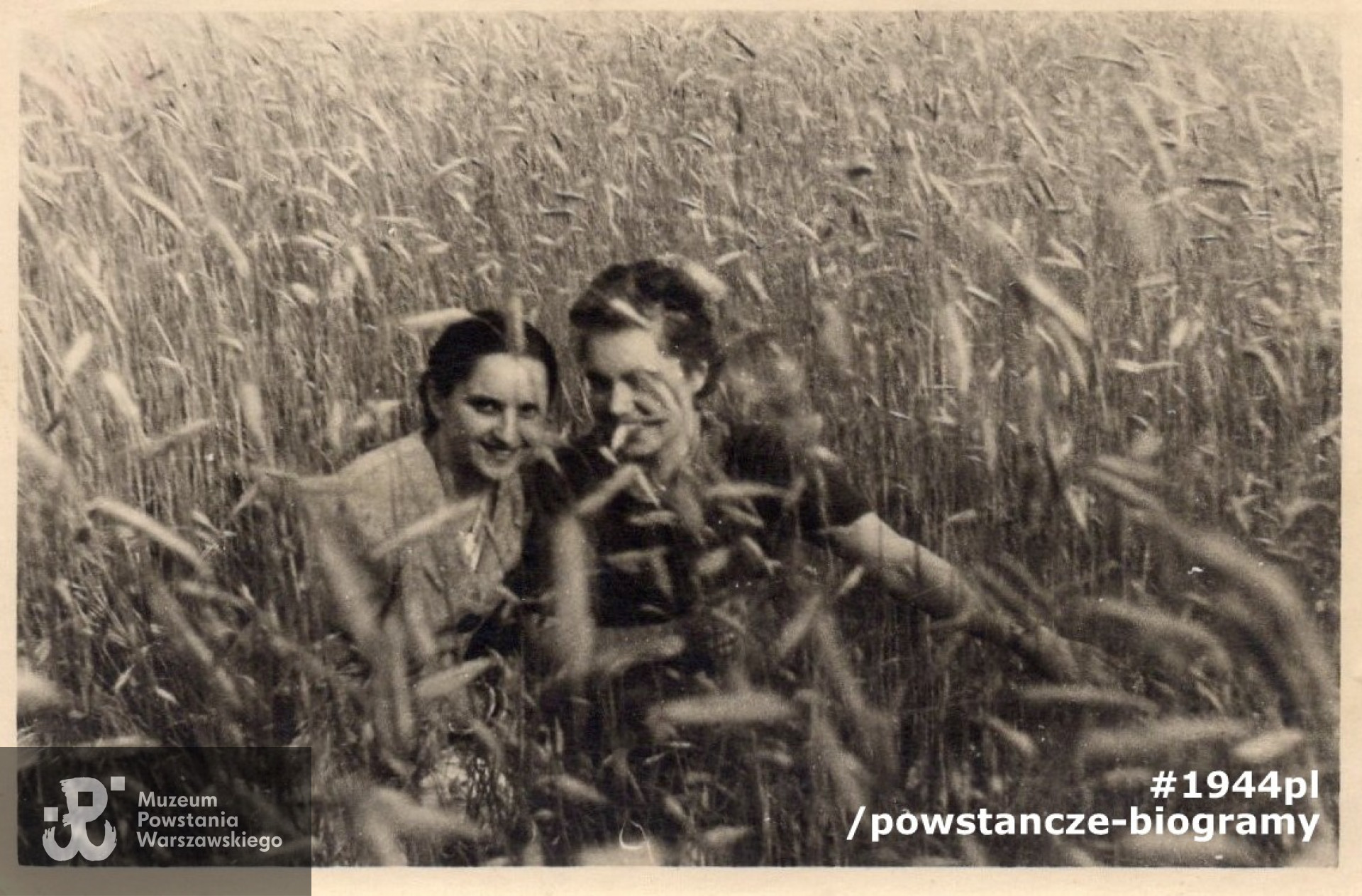 Na rewersie opis: Warszawa- Grójec, 1942. Fot. ze zbiorów rodzinnych, skan udostępnił p. Tomasz Fudała