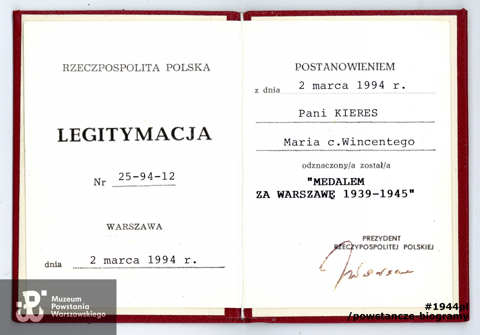 Medal za Warszawę 1939-1945. Legitymacja odznaczeniowa ze zbiorów rodzinnych p. Joanny Kozłowskiej, córki