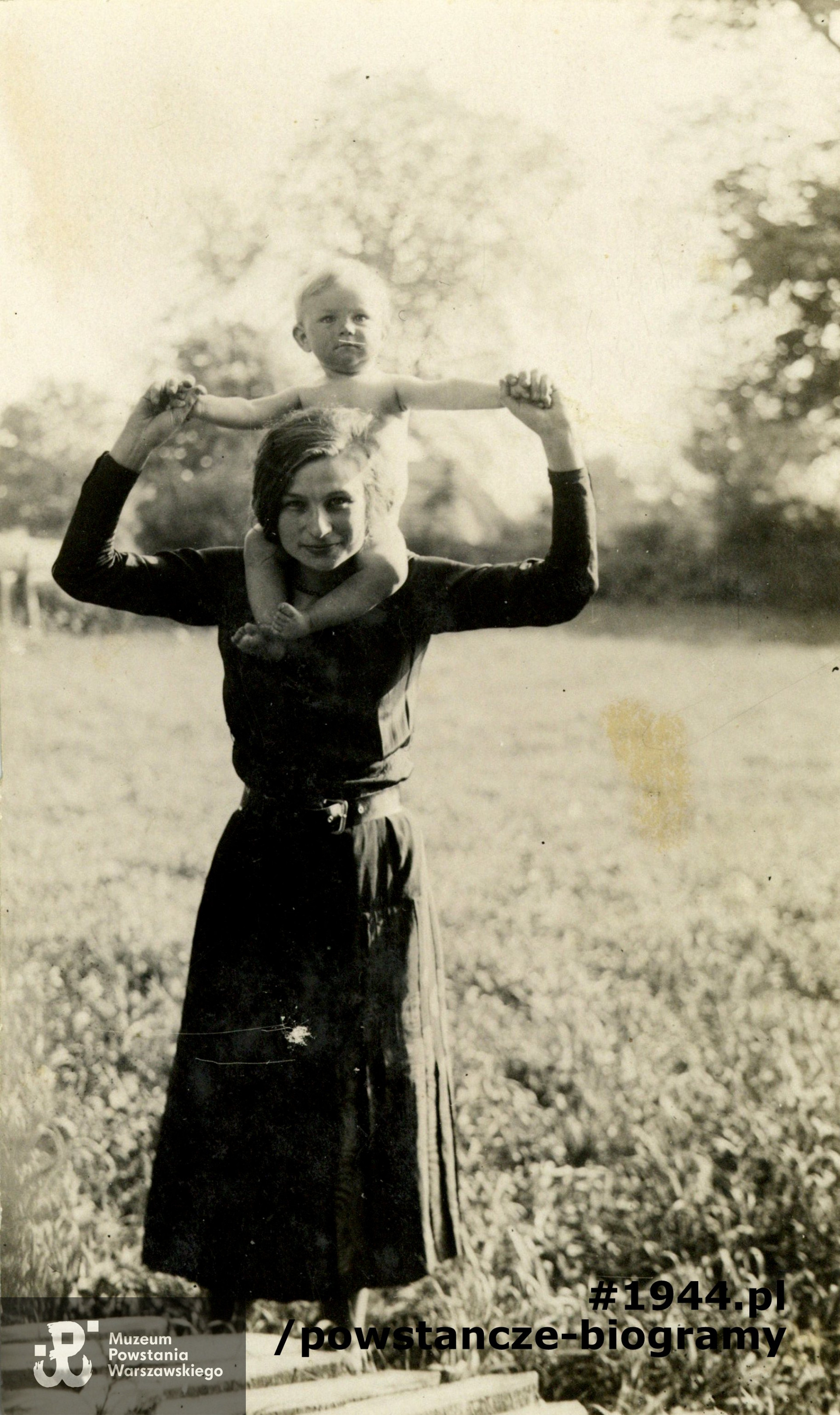 Jadwiga s synem. Jadwiga Maria Modelska (1907-1981). Fotografia z archiwum rodzinnego synowej, p. Alicji Modelskiej