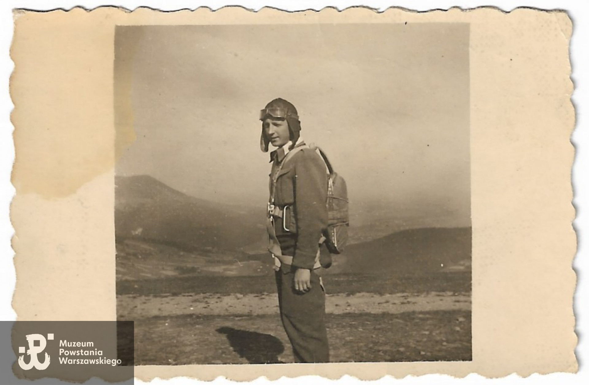 Fot. z archiwum rodzinnego p. Ryszarda Zagrodzkiego „Miecz”, skan udostępniony przez Centrum Wolontariatu Muzeum Powstania Warszawskiego, marzec 2024