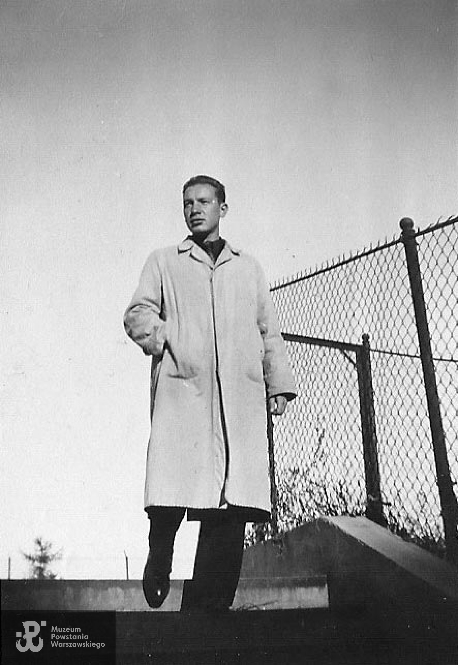 Kazimierz Zenon Ołdakowski przy moście Poniatowskiego - rok 1941