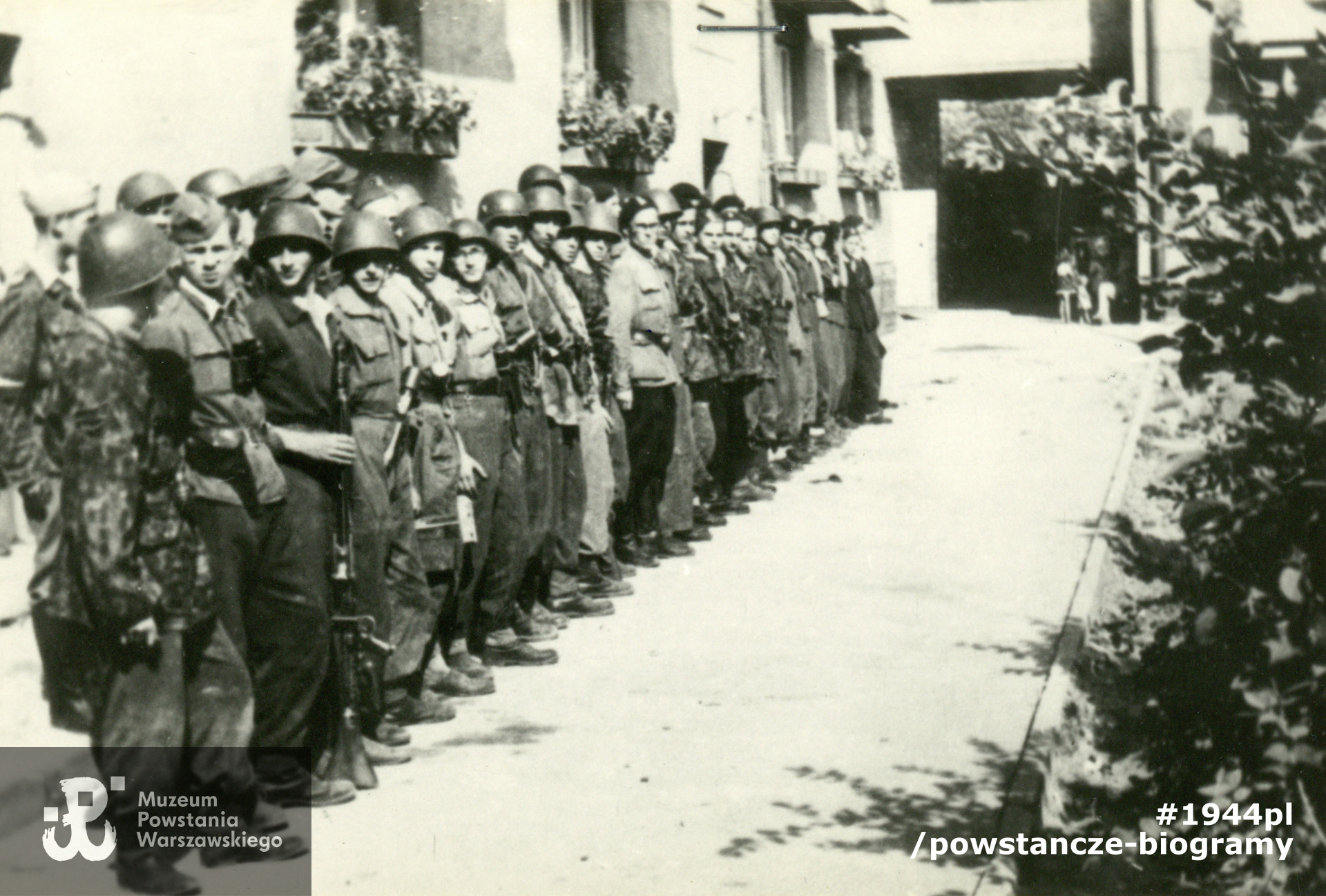 Fot. ze zbiorów rodzinnych p. Bogusława Kamoli, obecnie przekazane do zbiorów Muzeum Powstania Warszawskiego, sygn. P/9453