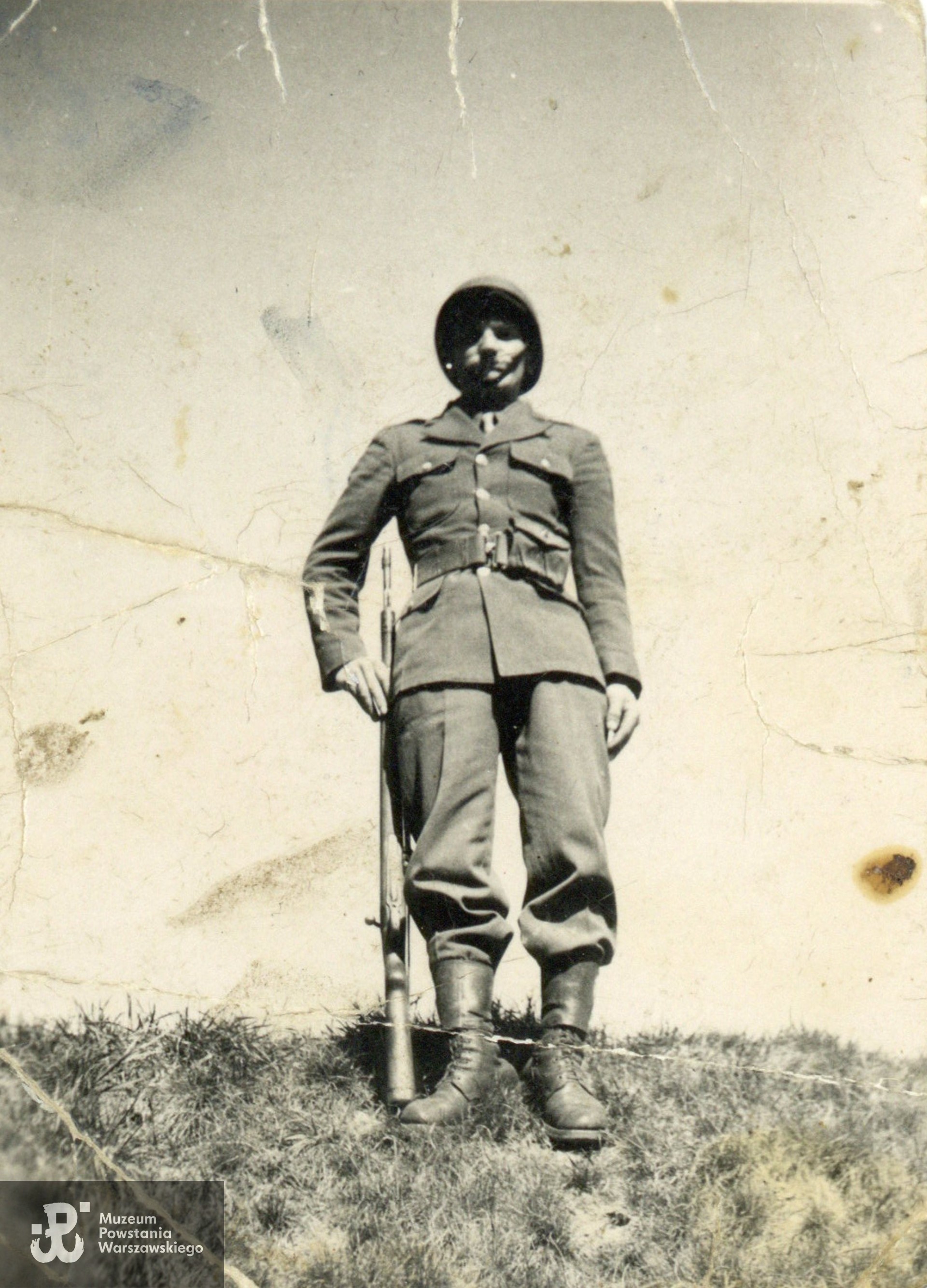  Stanisław Szydłowski, Niemcy, 1945. Fot. ze zbiorów rodzinnych, udostępniła p. Magdalena Szydłowska, wnuczka Powstańca. Skany wykonano w Muzeum Powstania Warszawskiego, 04/2025