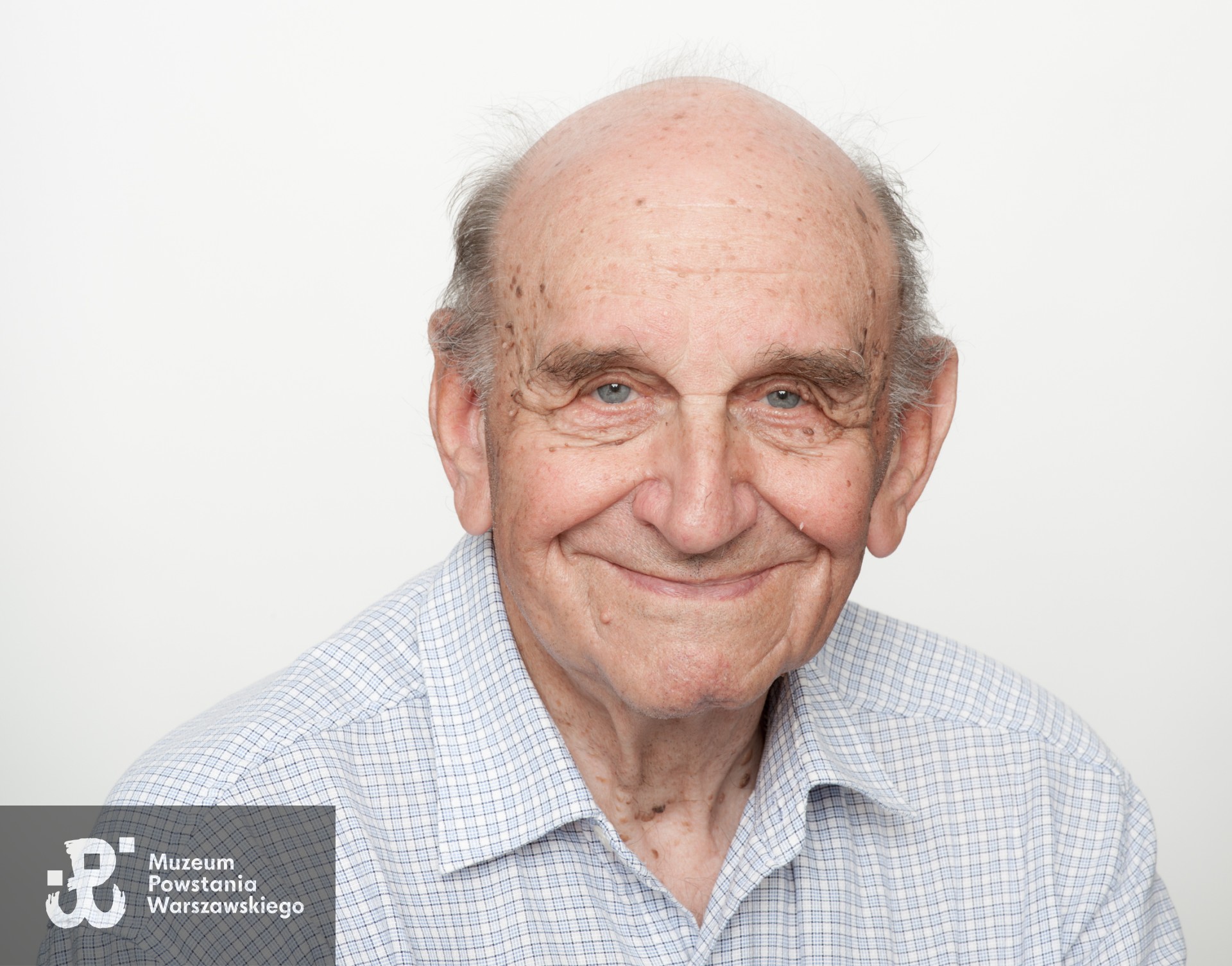 Tadeusz Owczarski "Ygrek". Zdjęcie z serii portretów Powstańców Warszawskich wykonanych w ramach projektu "1944/70/2014" realizowanego przez grupę WWPHOTO dla uczczenia 70. rocznicy wybuchu Powstania Warszawskiego. Muzeum Powstania Warszawskiego, 22.07-04.08 2013.