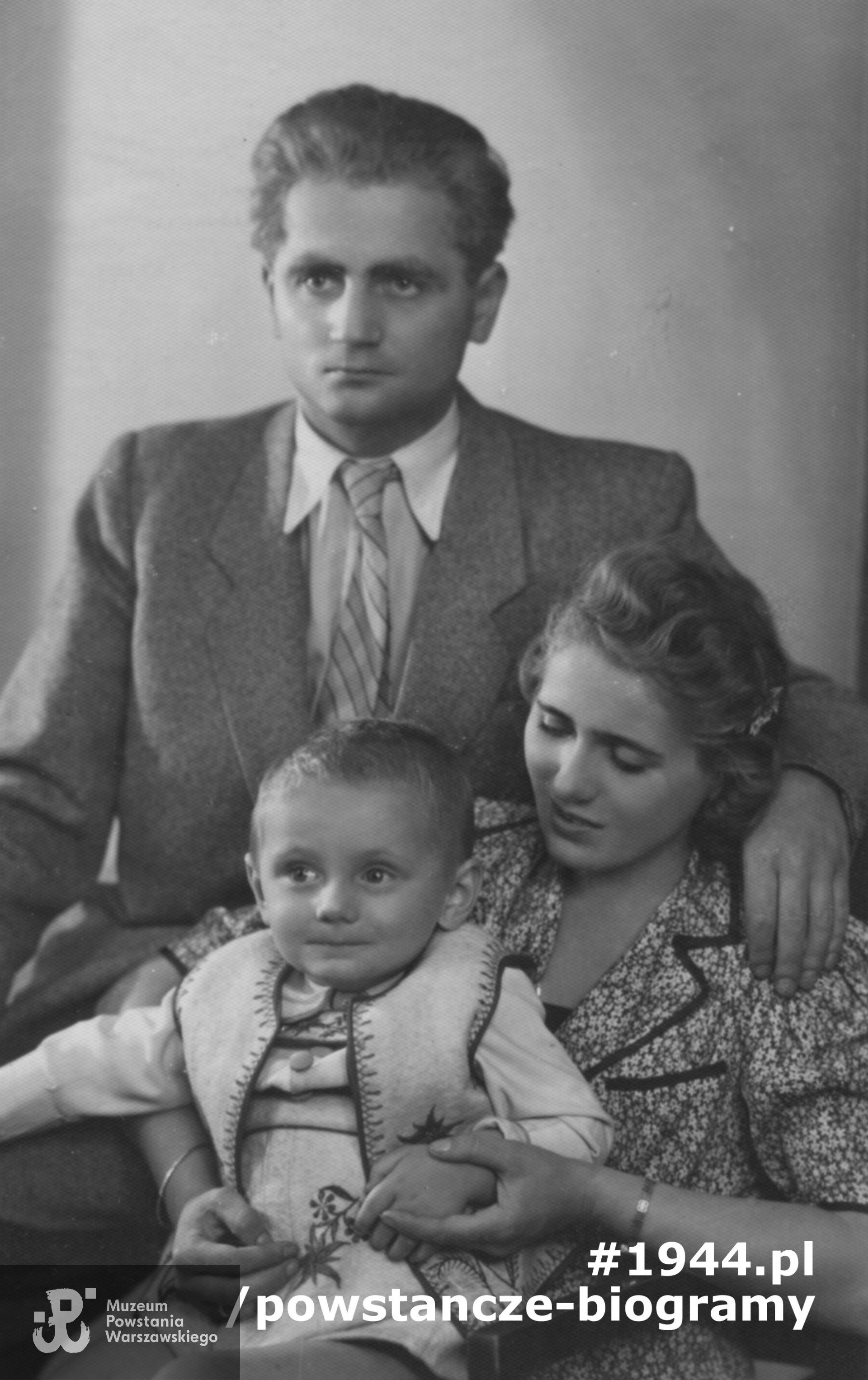 Zygfryd Maria Urbanyi. Fotografia wykonanan na przełomie 1943 i 1944 roku. Fot. zbiory prywatne, skan: materiały do Słownika Uczestników PW - Pokój Kombatanta 