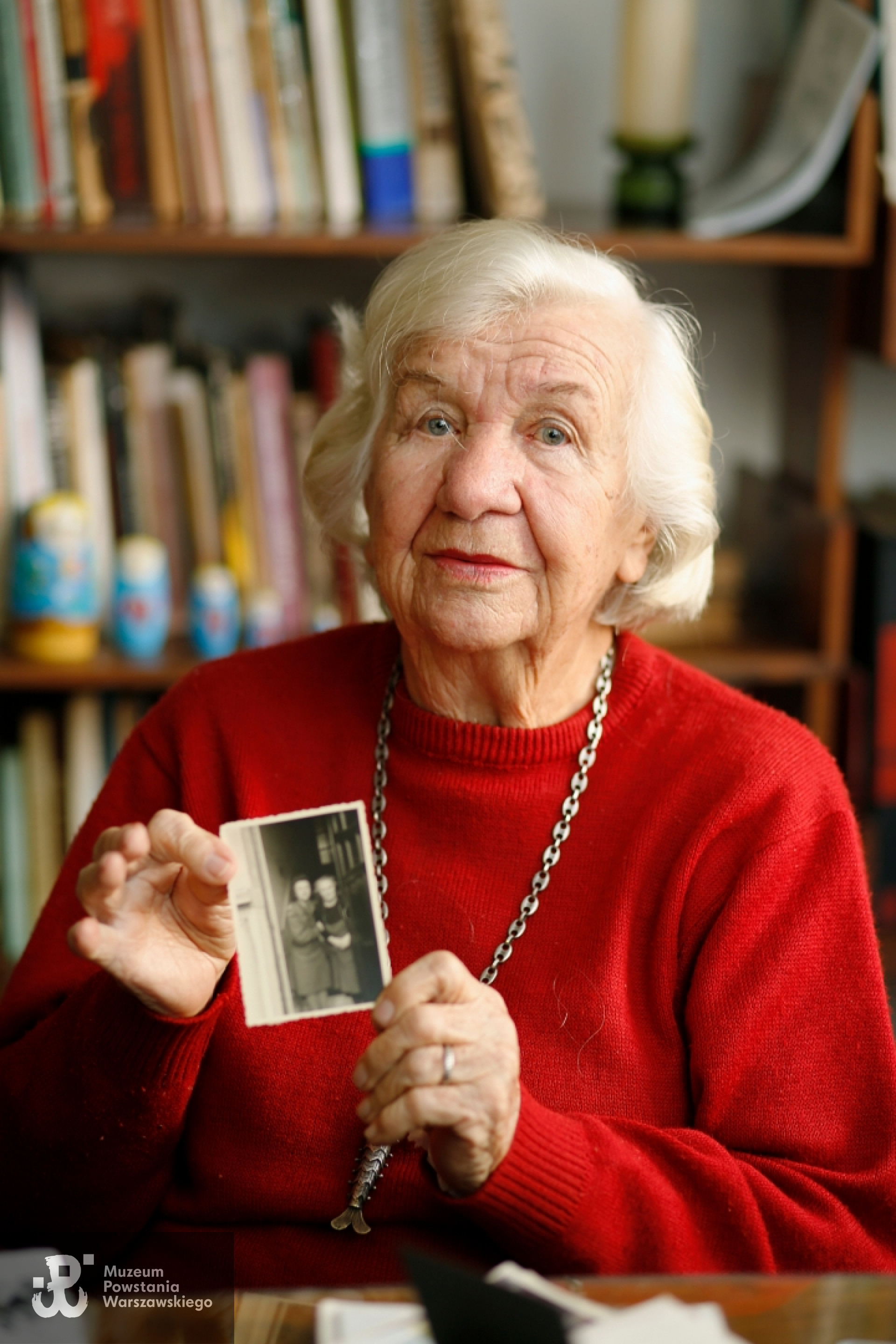 Fotografia pochodzi z  projektu "Archiwum Emigranta" -  Muzeum Emigracji w Gdyni <i> archiwumemigranta.pl.</i>. Autorem zdjęcia jest Ane Hinds.