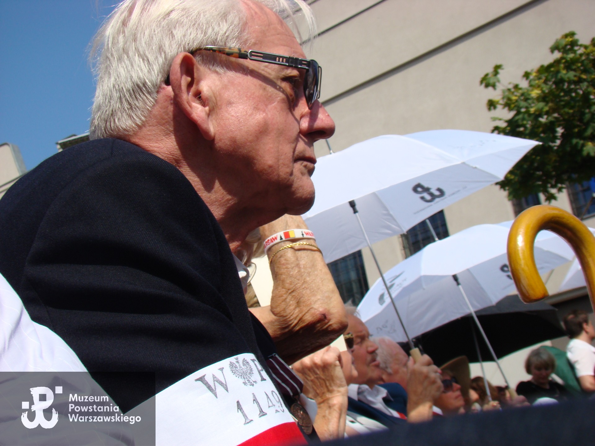 Eugeniusz Roman Gawor "Gołąbek" w Warszawie, podczas obchodów 65. rocznicy wybuchu Powstania Warszawskiego w sierpniu 2009 r., Park Wolności przy Muzeum Powstania Warszawskiego.  Fot. ze zbiorów rodzinnych, skan nadesłał syn, Krzysztof (Chris) Gawor. 