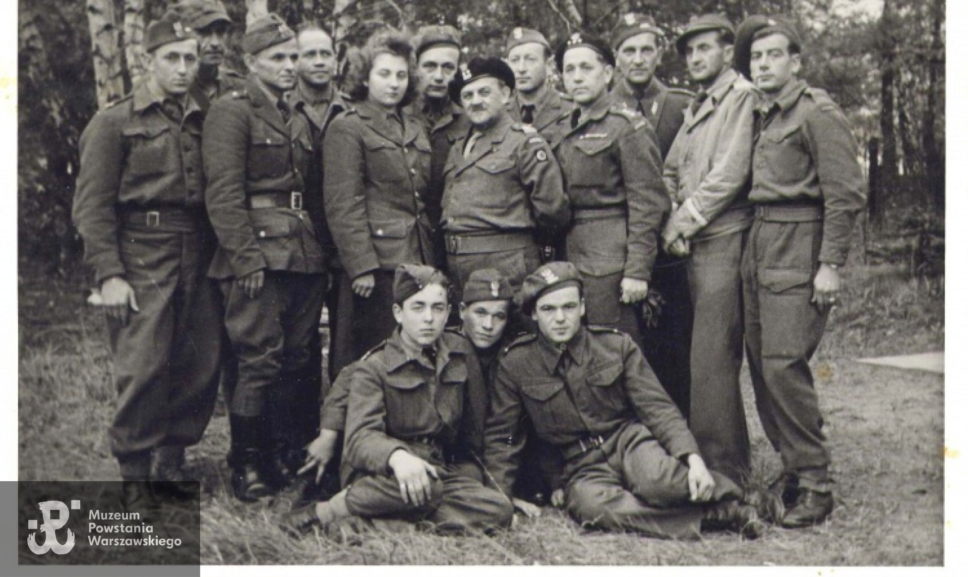 Obóz P.W.X Grunthof - listopad 1945 r. Fot. z  archiwum rodzinnego  Wojciecha Stasiakowskiego