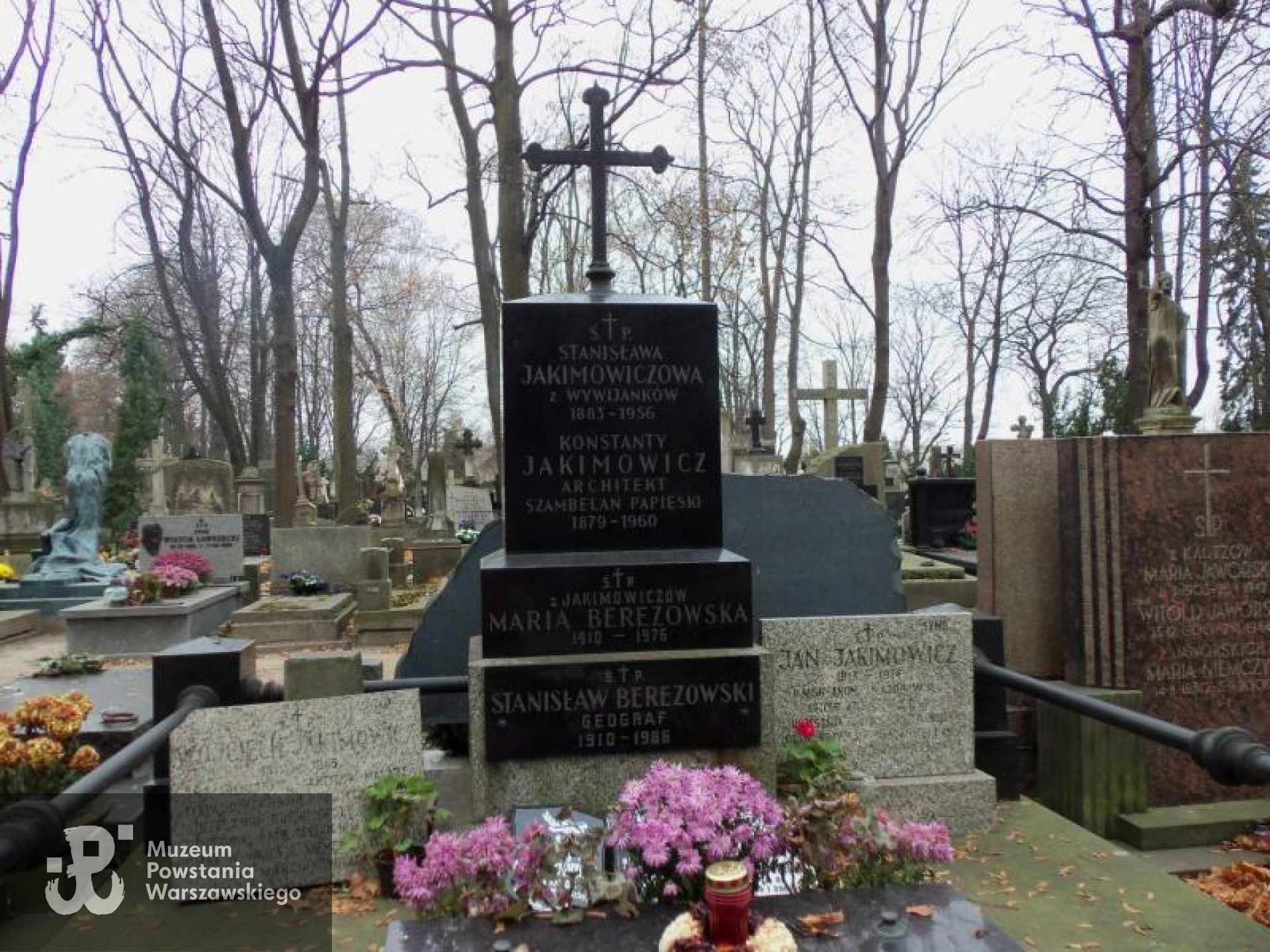 Fot. Warszawskie Zabytkowe Pomniki Nagrobne - <i>cmentarze.um.warszawa.pl</i>