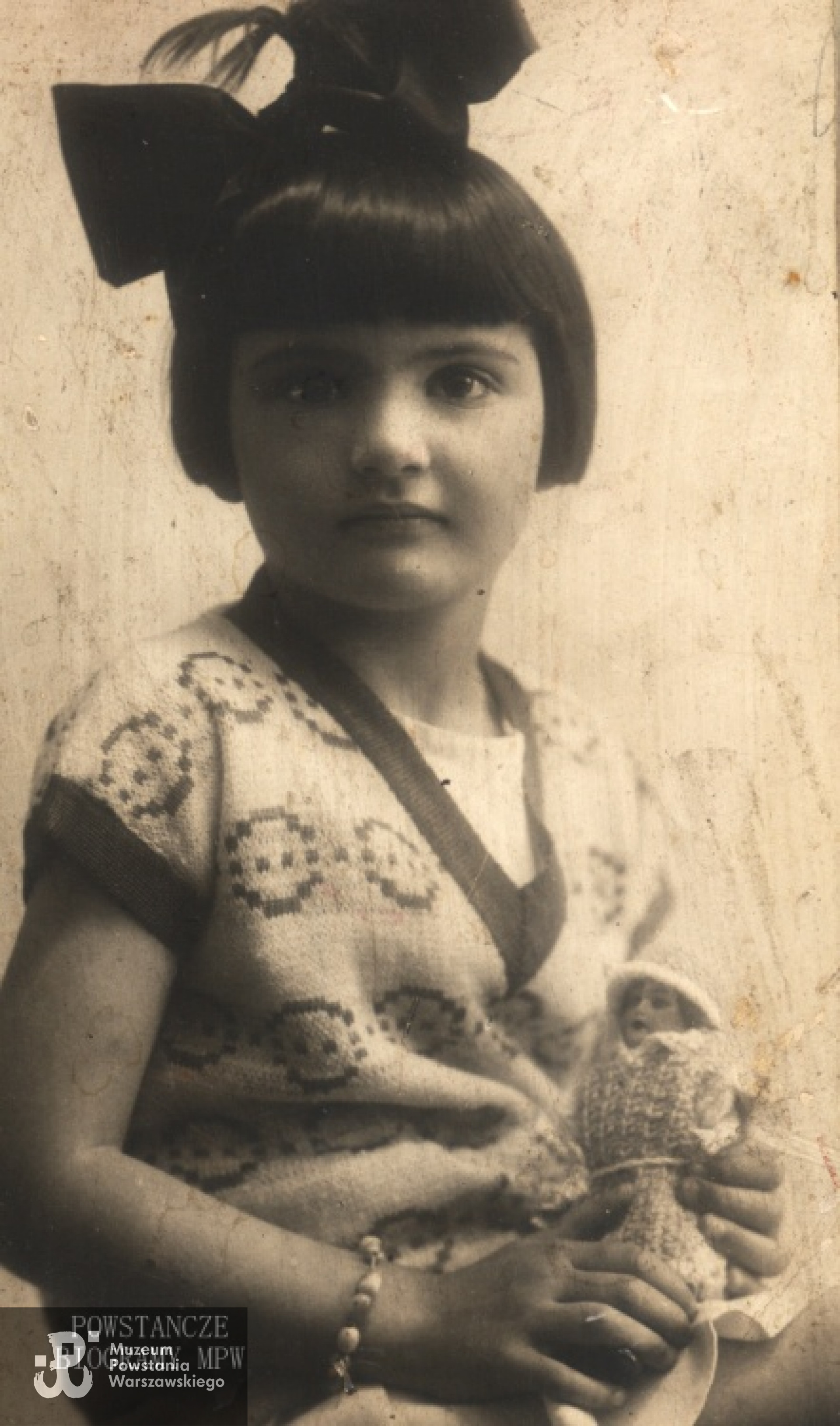 Barbara Koźmińska w dzieciństwie. Fot. z archiwum rodzinnego Marii Piradoff - Link / MPW