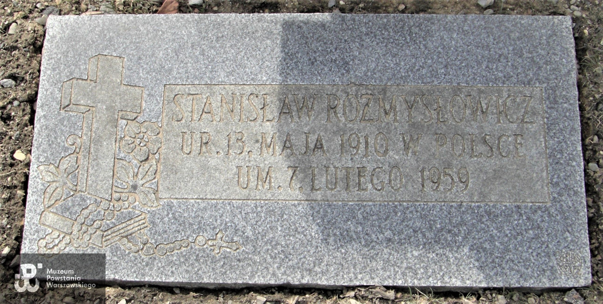 Miejsce pochowania Stanisława Jerzego Rozmysłowicza na Cmentarzu (Holy Sepulchre Catholic Cemetery) Southfield, Oakland County, Michigan, USA Memorial ID 251009199, sekcja 5. Pierwsza tablica wykonana niedługo po pogrzebie w 1959 roku. Fot. ze zbiorów rodzinnych, udostępnił p. Mirosław Wojciech Kozłowski