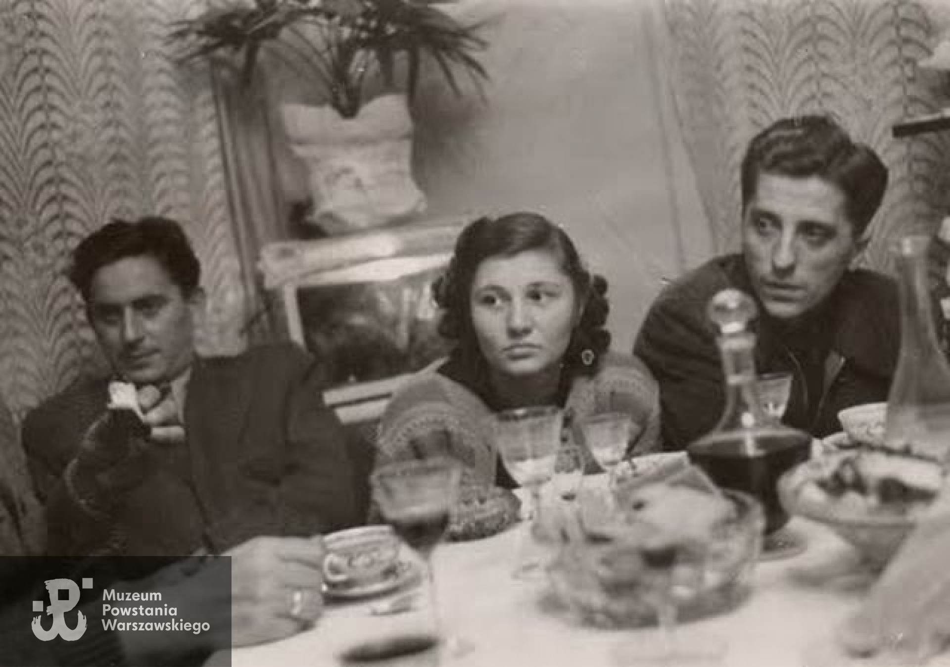 Pierwszy od lewej Kazimierz Rutkowski, po prawej Zdzisław Łęcki. Ze zbiorów Andrzeja Łęckiego/Archiwum 2. HBAP "Żbik"