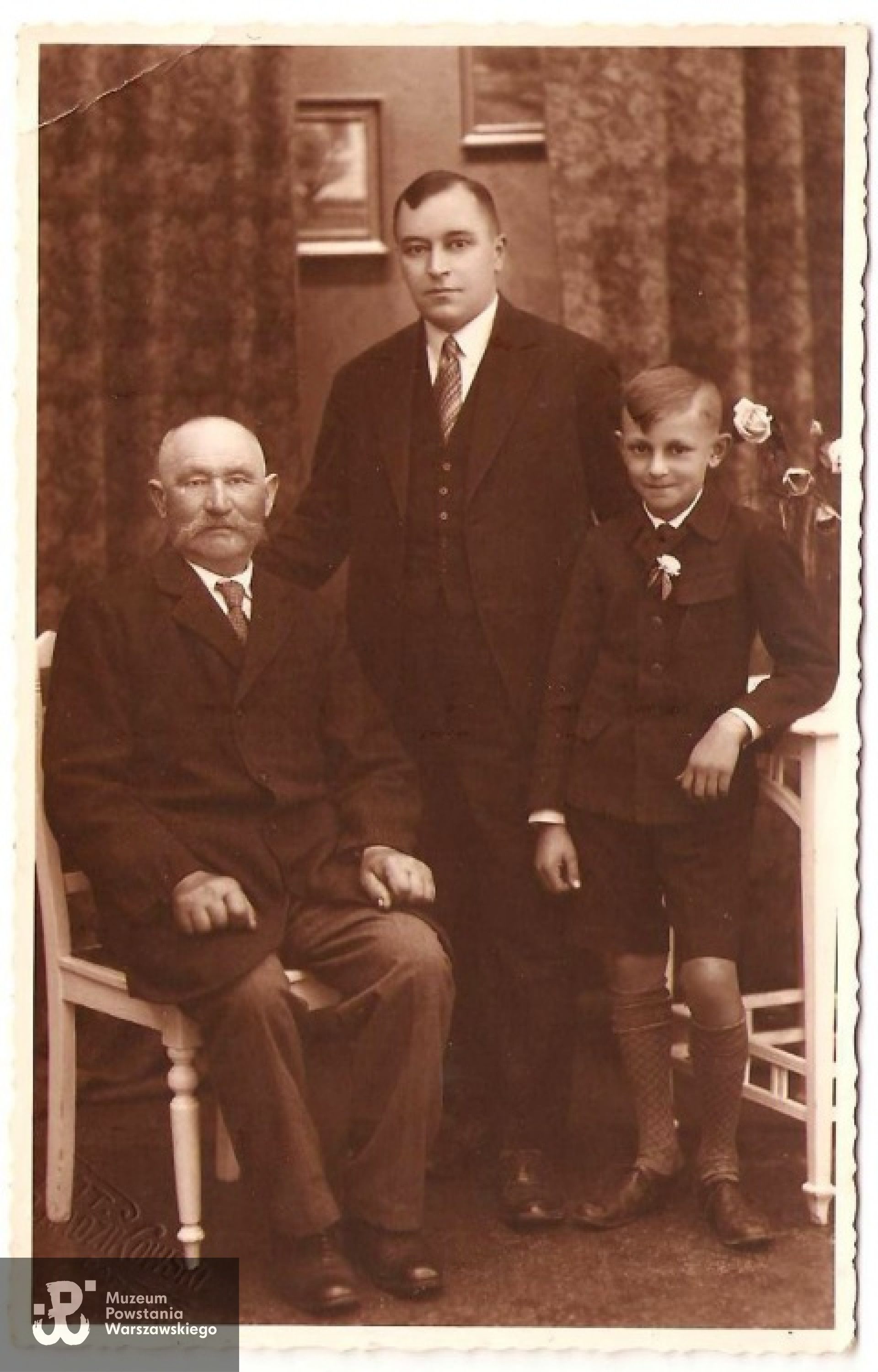 Kazimierz Łodziński z ojcem Antonim i dziadkiem Stanisławem Łodzińskim.