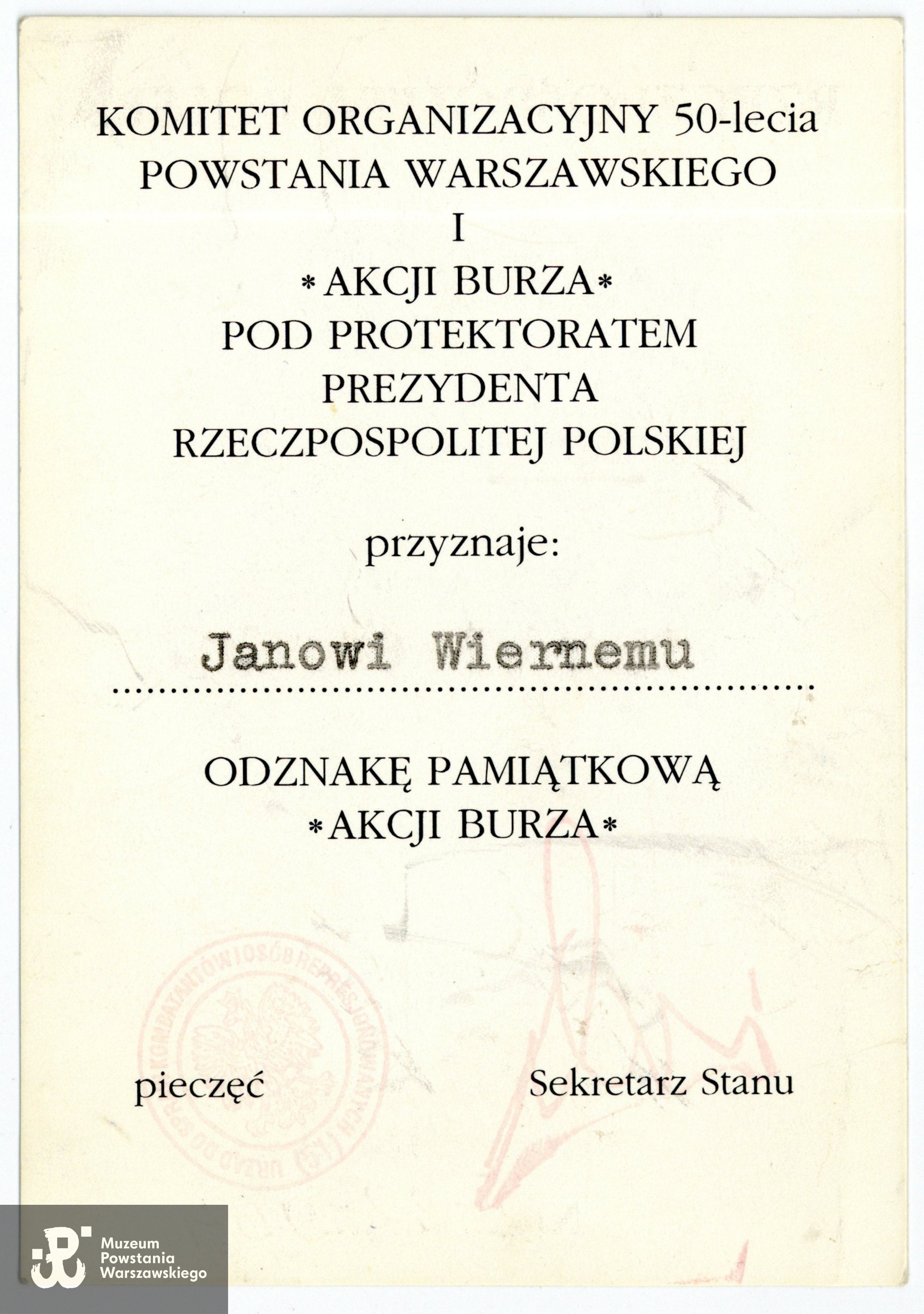 Legitymacja odznaczeniowa - Odznaka Pamiątkowa Akcji Burza. Ze zbiorów rodzinnych p. Joanny Lechowicz, córki Powstańca. Skany wykonano w Muzeum Powstania Warszawskiego wiosną 2025 r. 
