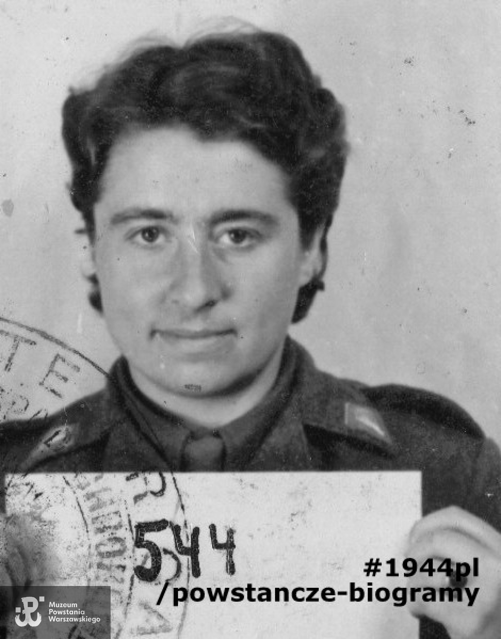 st. sierż. Irena Brzozowska - Pawlikowska z d. Zawistowska (1917-1987). Fotografia legitymacyjna z dokumentów z roku 1945. 
