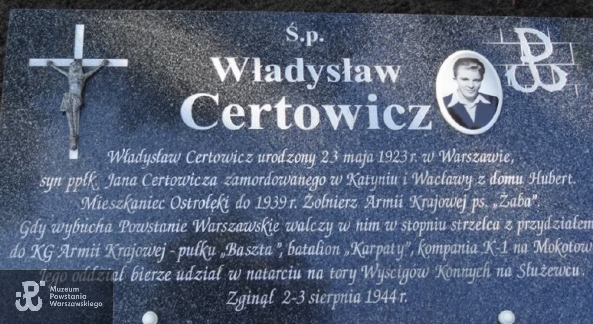 Zdjęcie płyty nagrobnej Władysława Certowicza w Górze Kalwarii. Fot. ze zbiorów Rafała Wojciechowskiego.