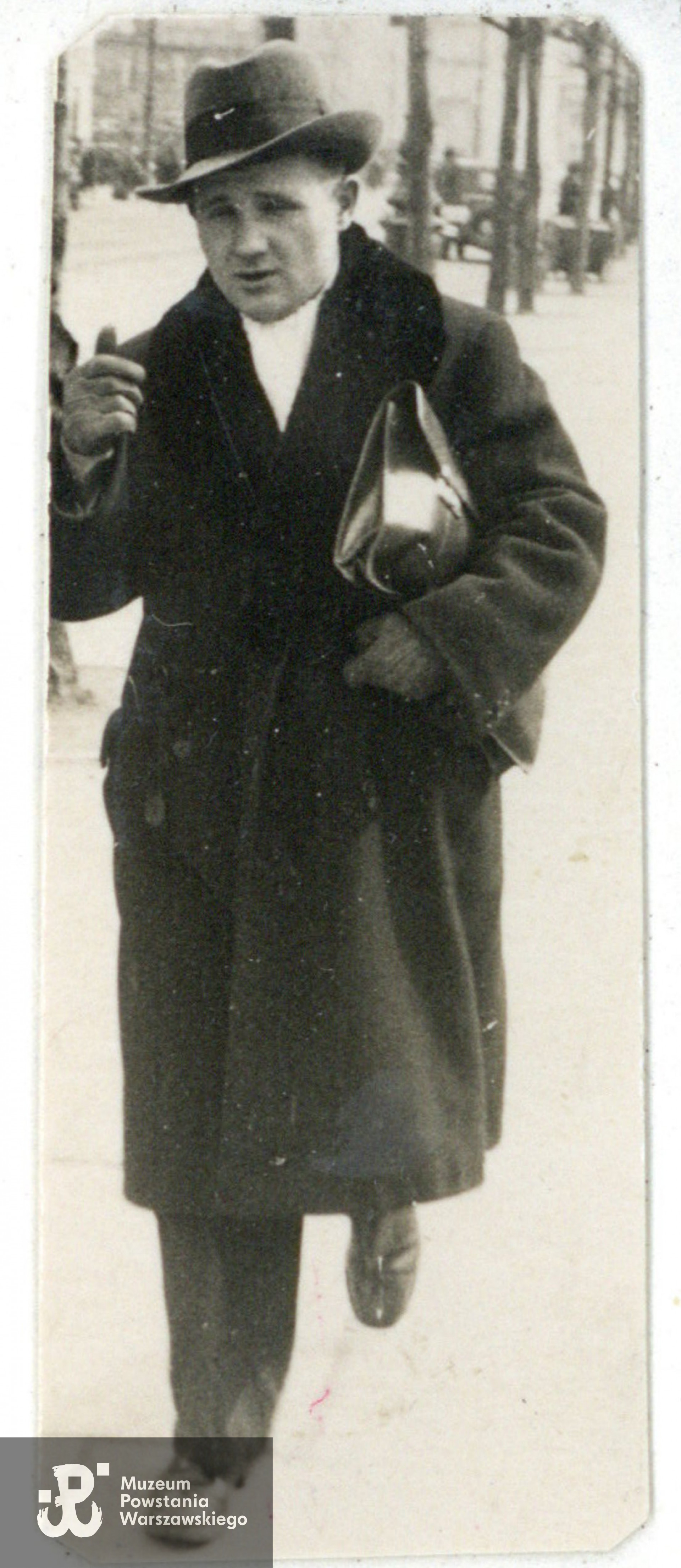 kpt./mjr. Jan Jaroszek "Proboszcz" (1908-1944). Fot. z archiwum Środowiska Batalionu "Gozdawa", wywodzącego się z  organizacji „Miecz i Pług”, obecnie w zbiorach Muzeum Powstania Warszawskiego, sygn. P/8357