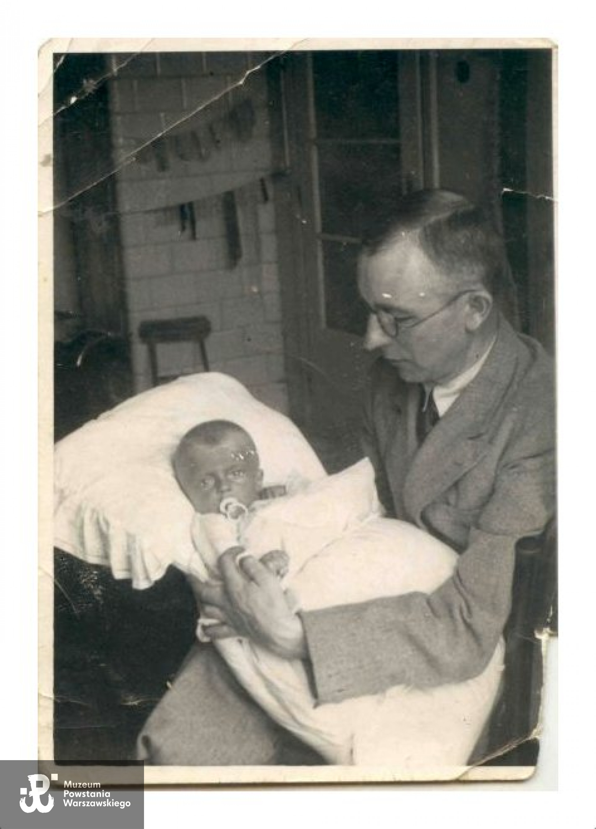 Wacław Janaszek z synem Maciejem. Fot. ze zbiorów SPPW 1944