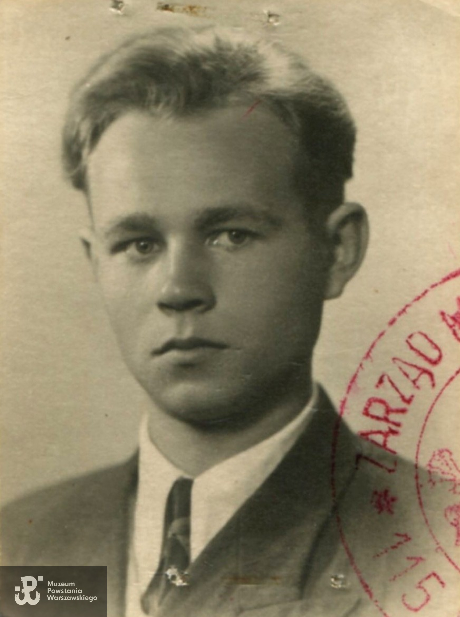 Fot. ze zbiorów  rodzinnych,  skan wykonano w Muzeum Powstania Warszawskiego, Teczki personalne uczestników Powstania Warszawskiego: Rogowski Jan Krystian, 