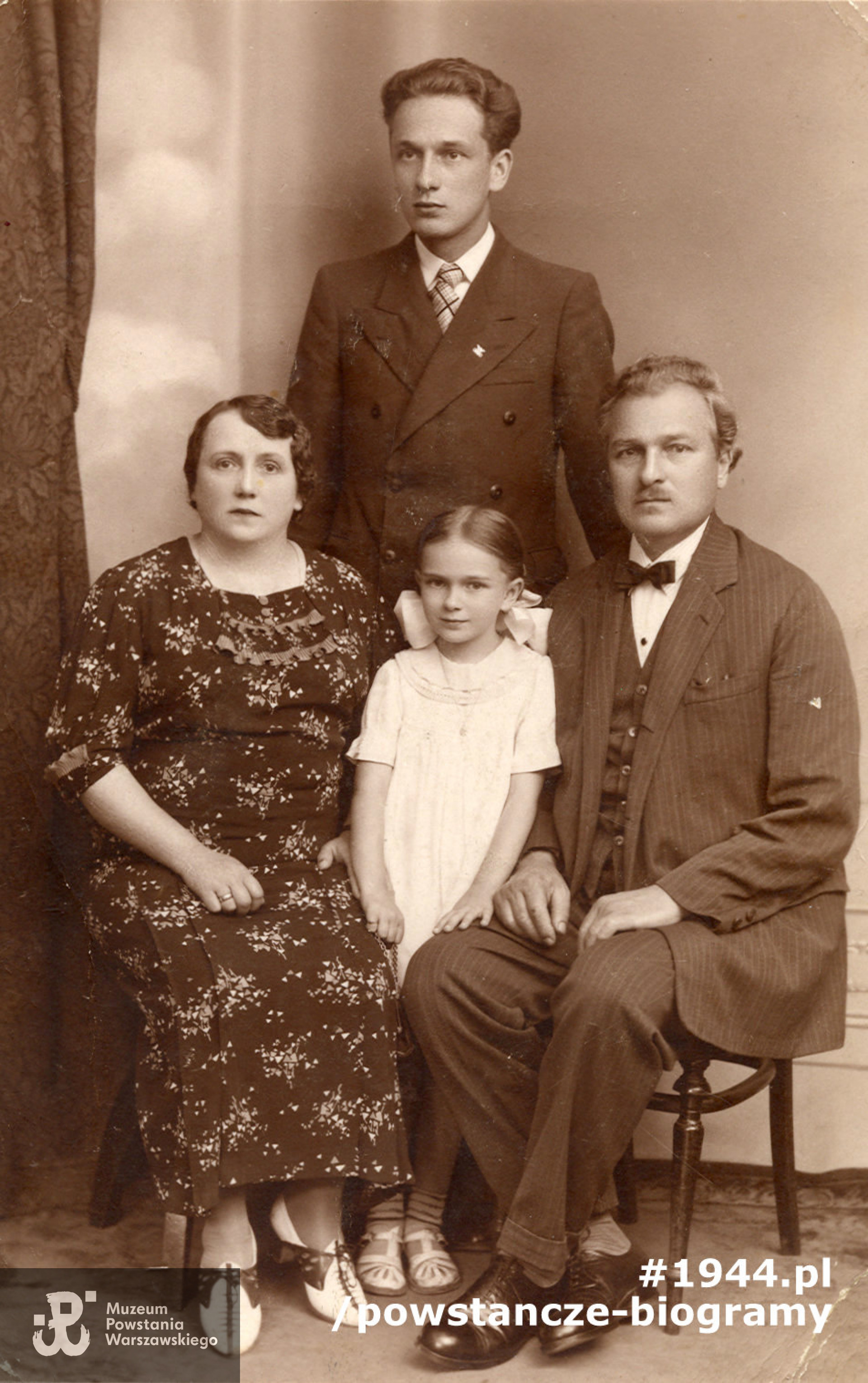 Fot. ze zbiorów Muzeum Powstania Warszawskiego - materiały do Słownika Biograficznego  Uczestników PW