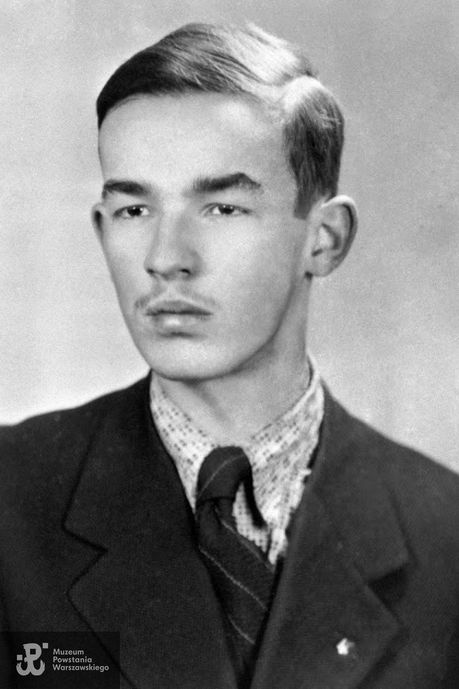 Krzysztof Hubert Kamiński  (1926-1944). Fot ze zbiorów Muzeum Powstania Warszawskiego - batalion "Zośka"