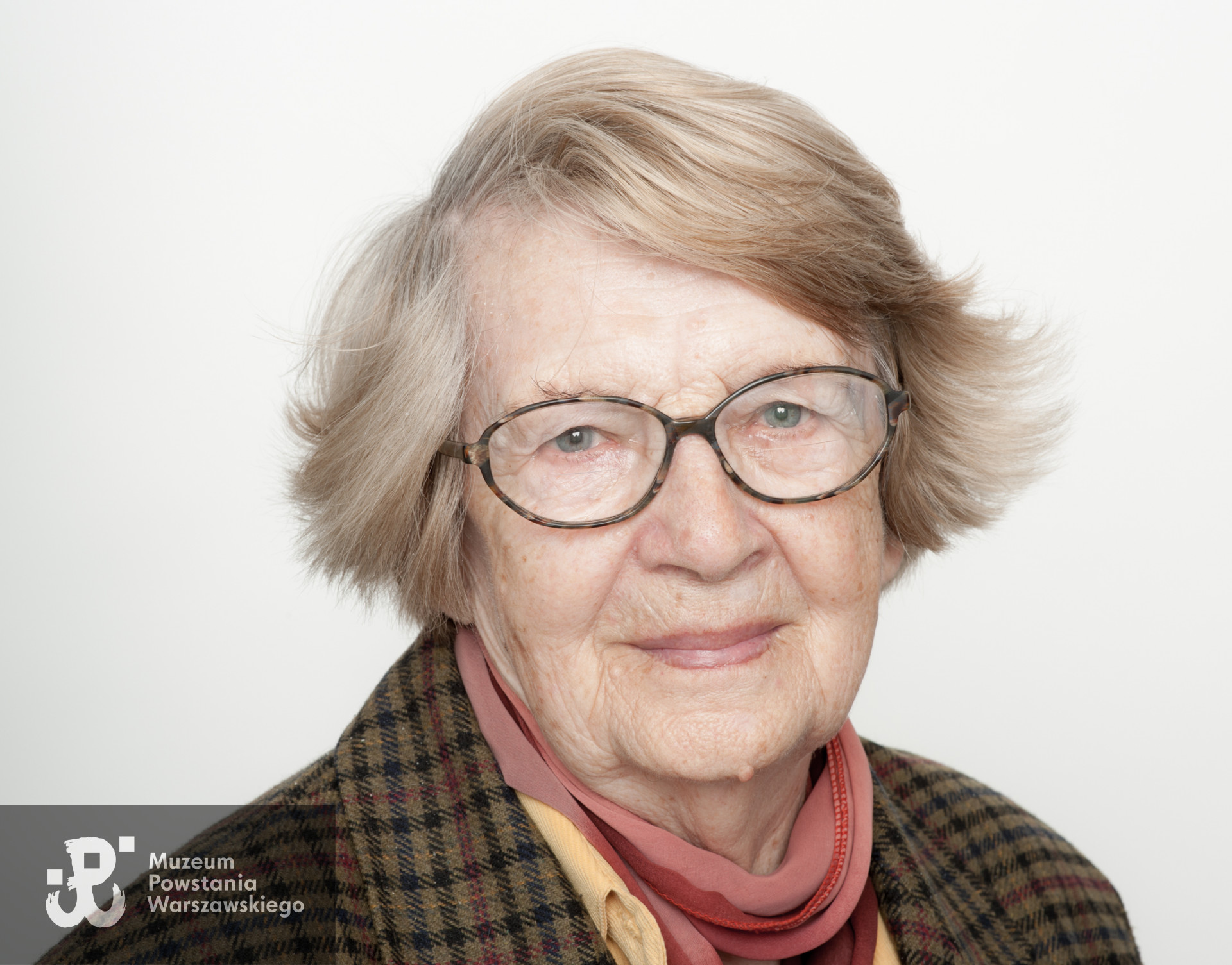 Zdjęcie z serii portretów Powstańców Warszawskich wykonanych w ramach projektu "1944/70/2014" realizowanego przez grupę WWPHOTO dla uczczenia 70. rocznicy wybuchu Powstania Warszawskiego. Muzeum Powstania Warszawskiego, 22.07-04.08 2013.