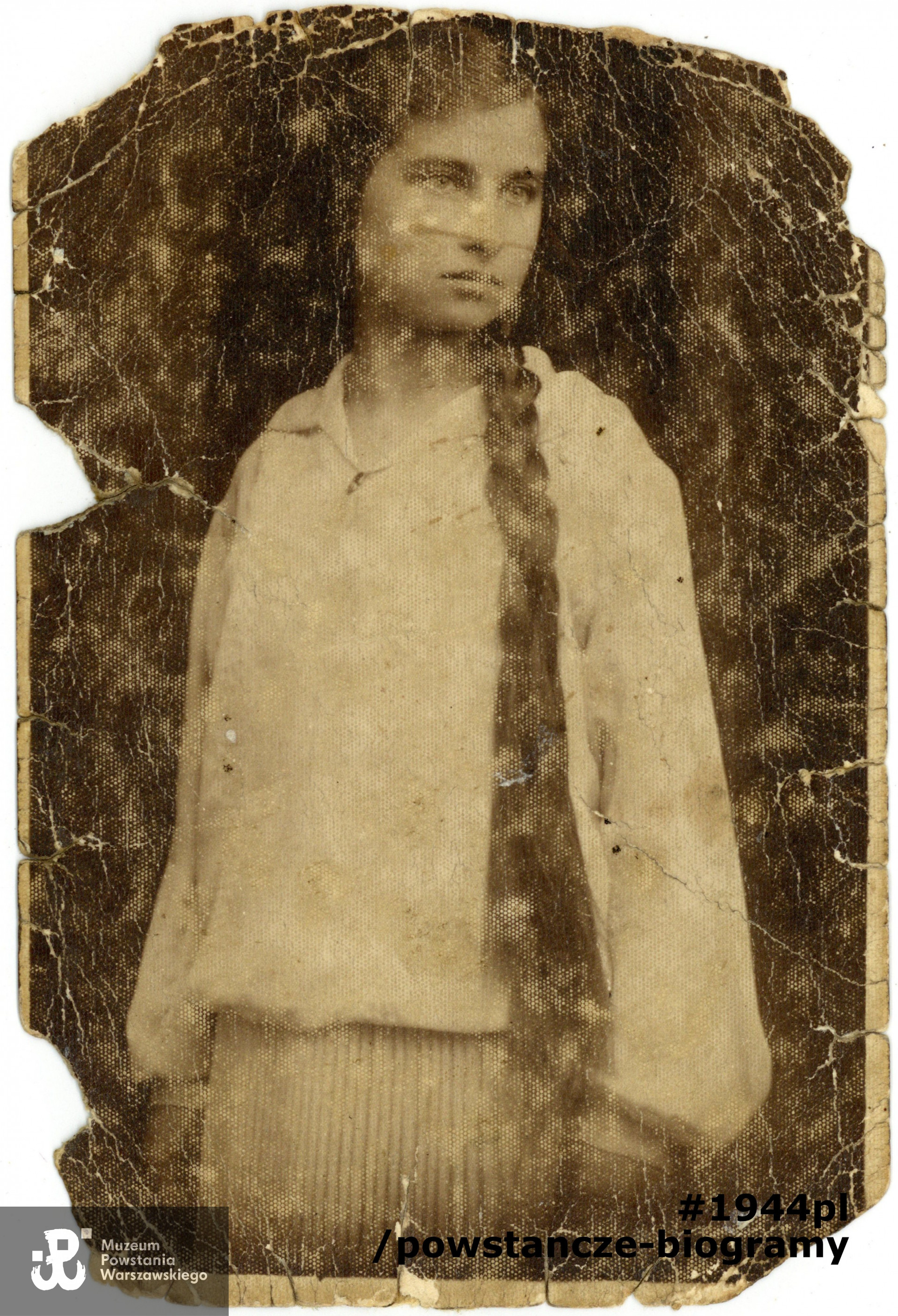 Danuta Fołtyn "Tekla" (1914-1947).  Fot. ze zbiorów Muzeum Powstania Warszawskiego, sygn.  P/9273/19