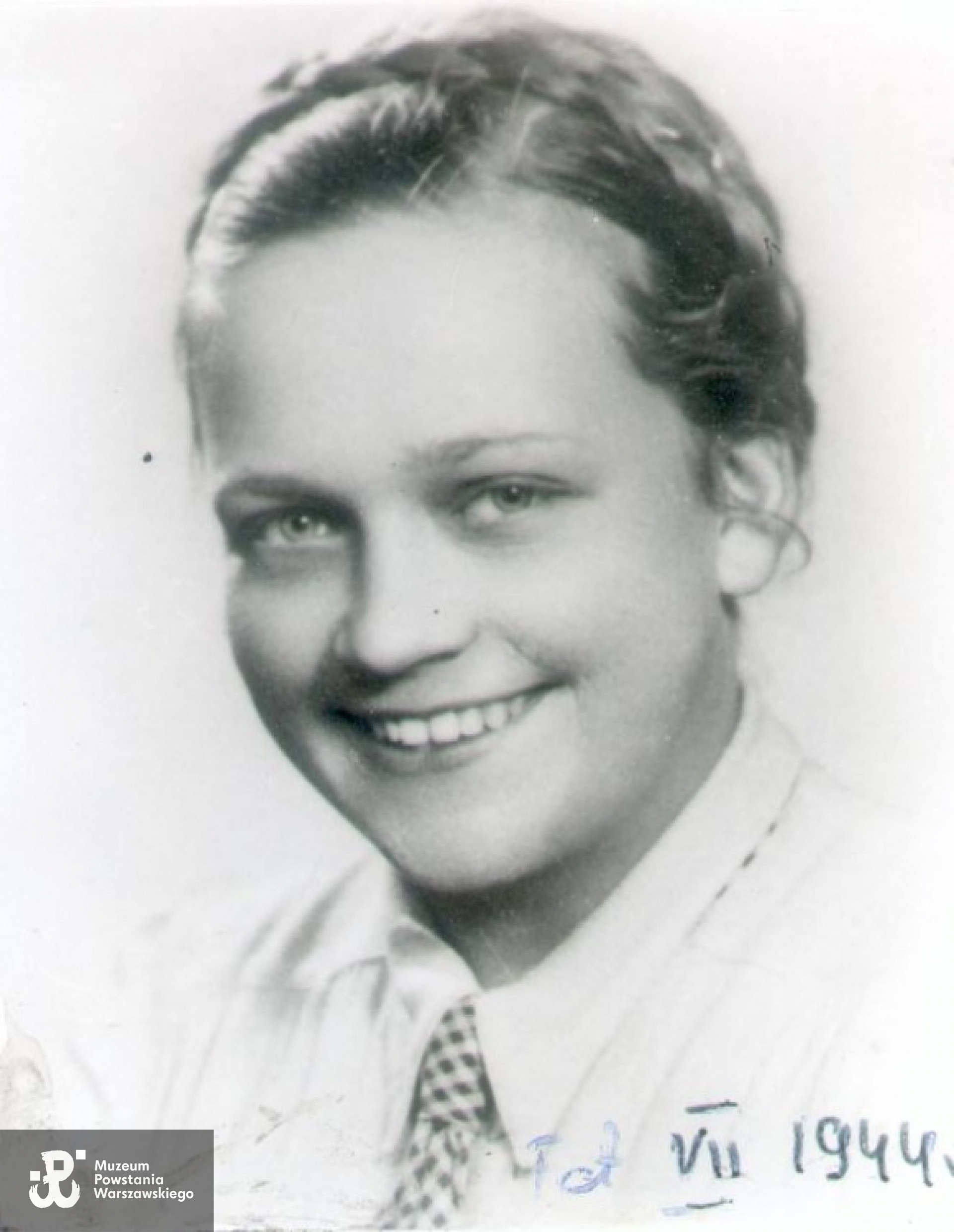 Eleonora Kasznica "Ela" - na zdjęciu w roku 1944. Fot. z zasobu Archiwum Akt Nowych