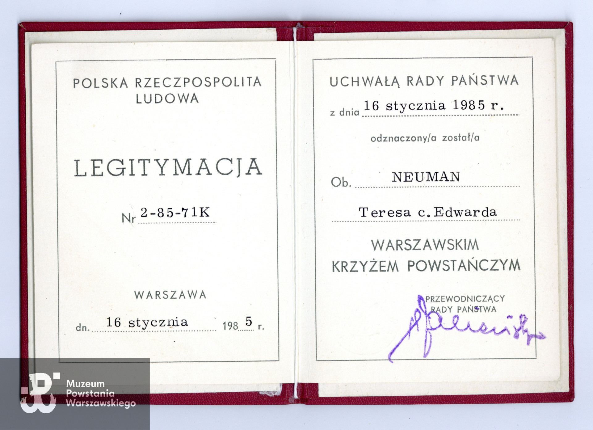 Ze zbiorów Pani Teresy Neuman, do wykonania kopii udostępnił p. Wojciech Fudala, wnuk Teresy Wandy Neuman z d. Rose. Skany wykonano w Muzeum Powstania Warszawskiego w maju 2023 r.