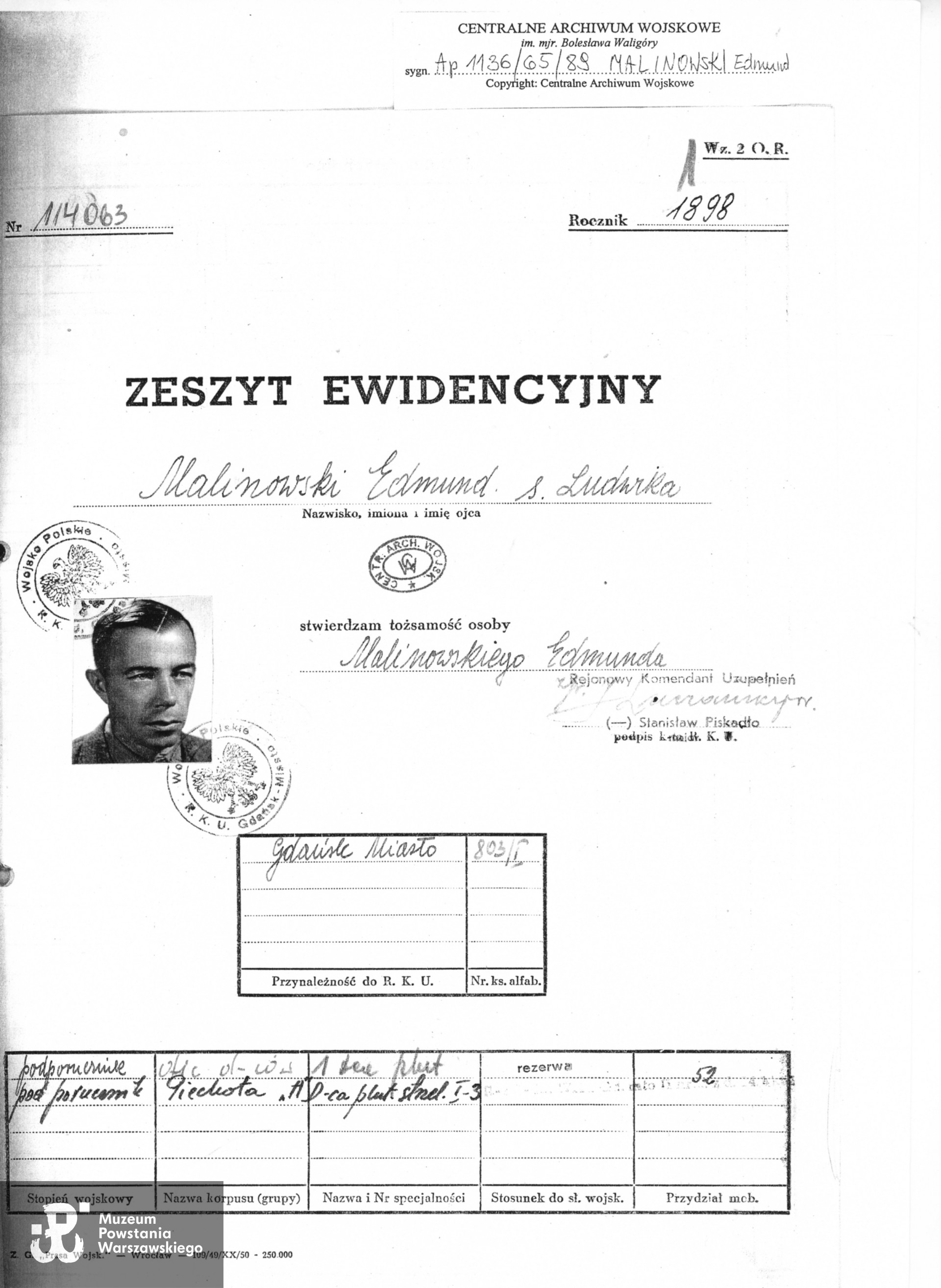 Zeszyt  ewidencyjny brata Mariana -  <a href =  edmund-malinowski,29425.html> Edmunda Malinowskiego ps. “Mundek”,  </a> zbiory Centralnego Archiwum Wojskowego. Skan z archiwum rodzinnego p. Mieczysława Malinowskiego