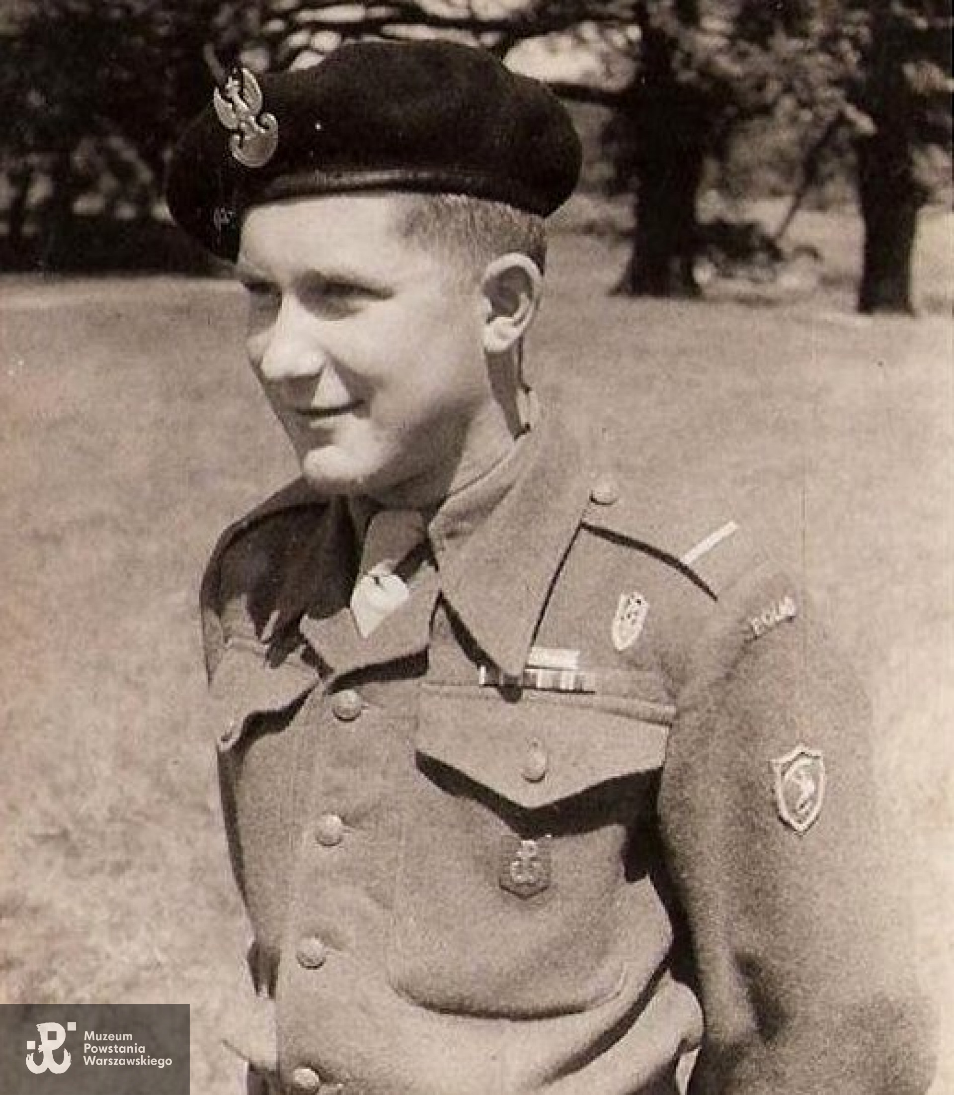 Andrzej (Andrew) Borowiec "Zych", fot. ze zbiorów rodzinnych Powstańca. Skan dzięki uprzejmości <a href =  http://www.sppw1944.org/index.html?http://www.sppw1944.org/relacje/relacja27.html> SPPW1944.</a>