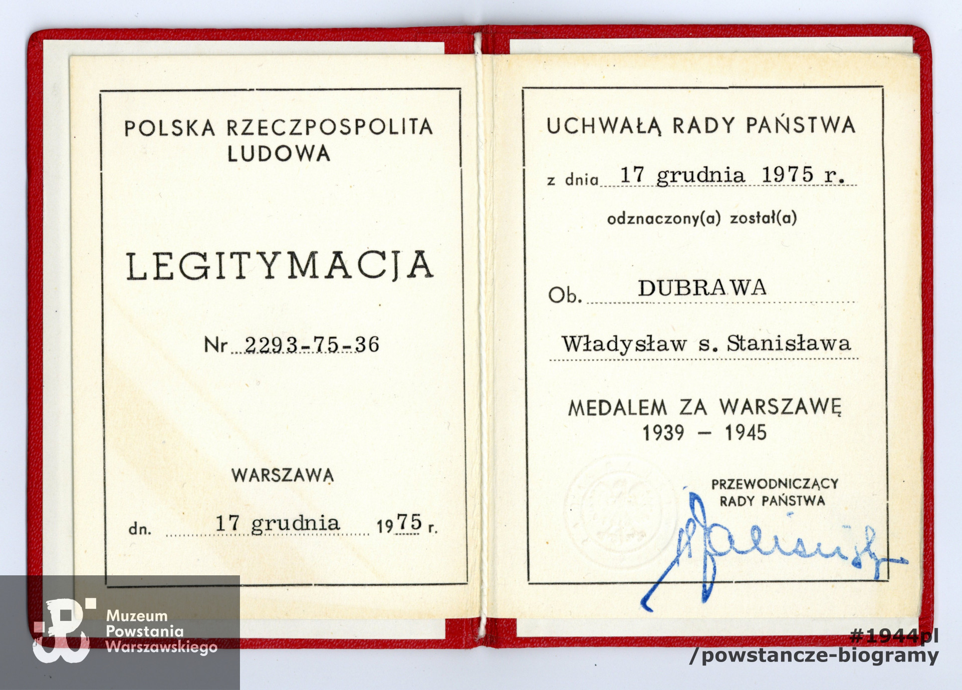 Legitymacja odznaczeniowa - Medal za Warszawę 1939-1945. Ze zbiorów Muzeum Powstania Warszawskiego, sygn.  P/9593, dar p.  Alicji Dubrawy - Rafalskiej. 