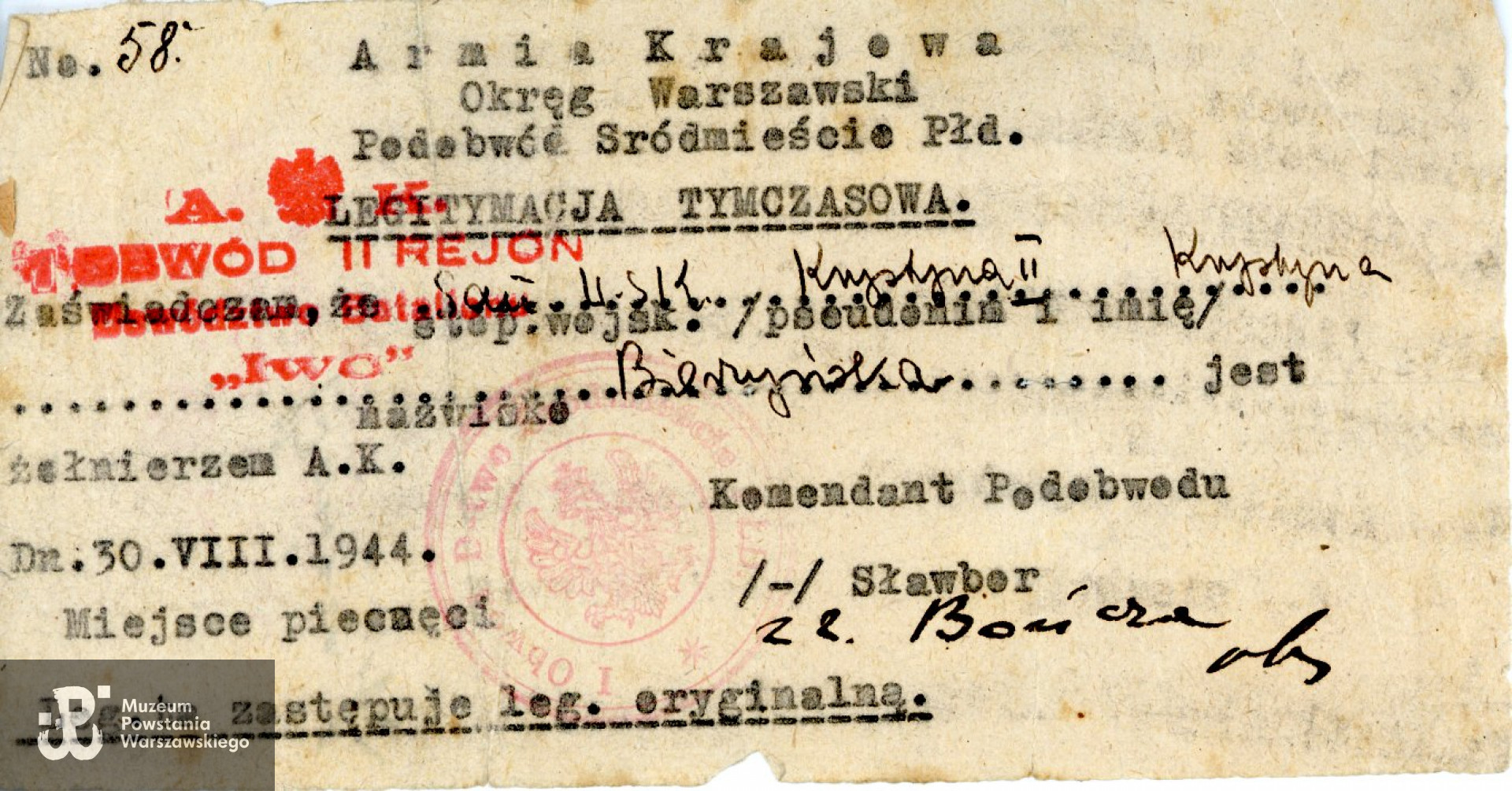 Legitymacja Tymczasowa AK, nr. 58, należąca do sanitariuszki WSK Krystyny Bierzyńskiej ps. "Krystyna II". Zbiory Muzeum Powstania Warszawskiego; sygn. MPW-A-9687.