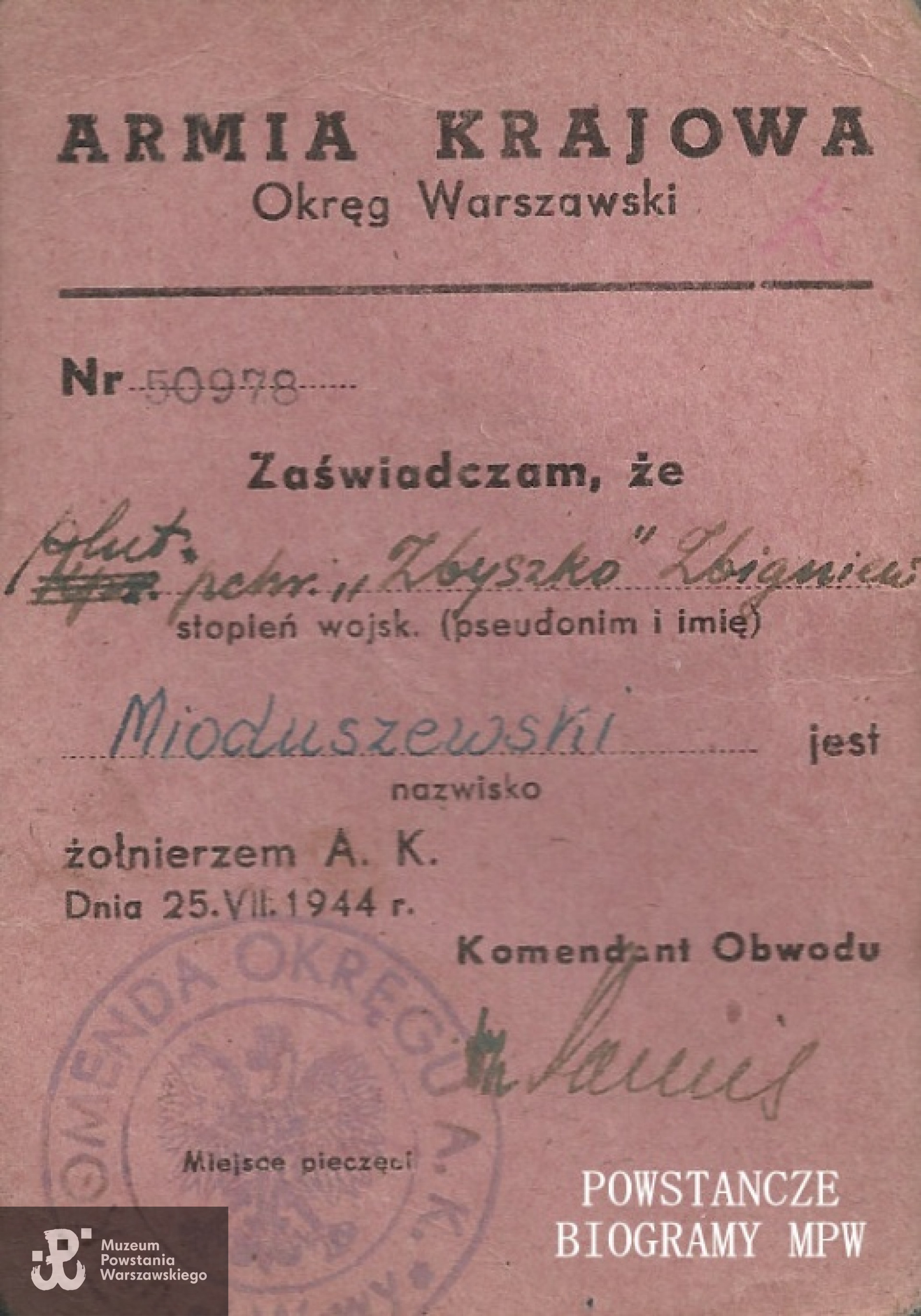 Należąca do Jana Mioduszewskiego legitymacja AK. Z archiwum rodzinnego Łukasza Mioduszewskiego