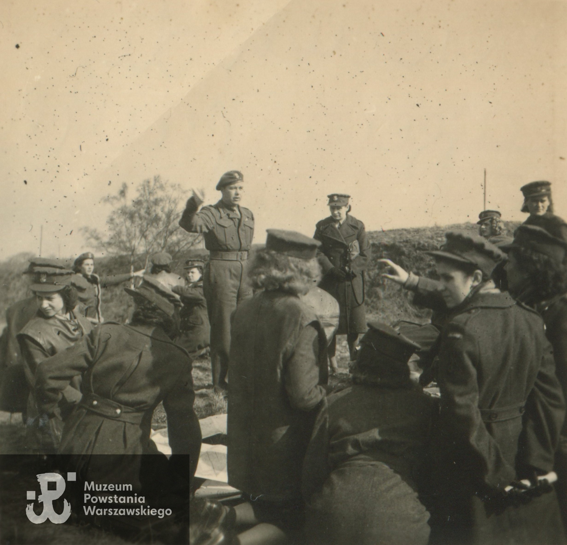 Fot. z archiwum rodzinnego p. Marii Elżbiety Dembek z d. Zapart ps. Miśka, udostępnił  p. Roman Dembek