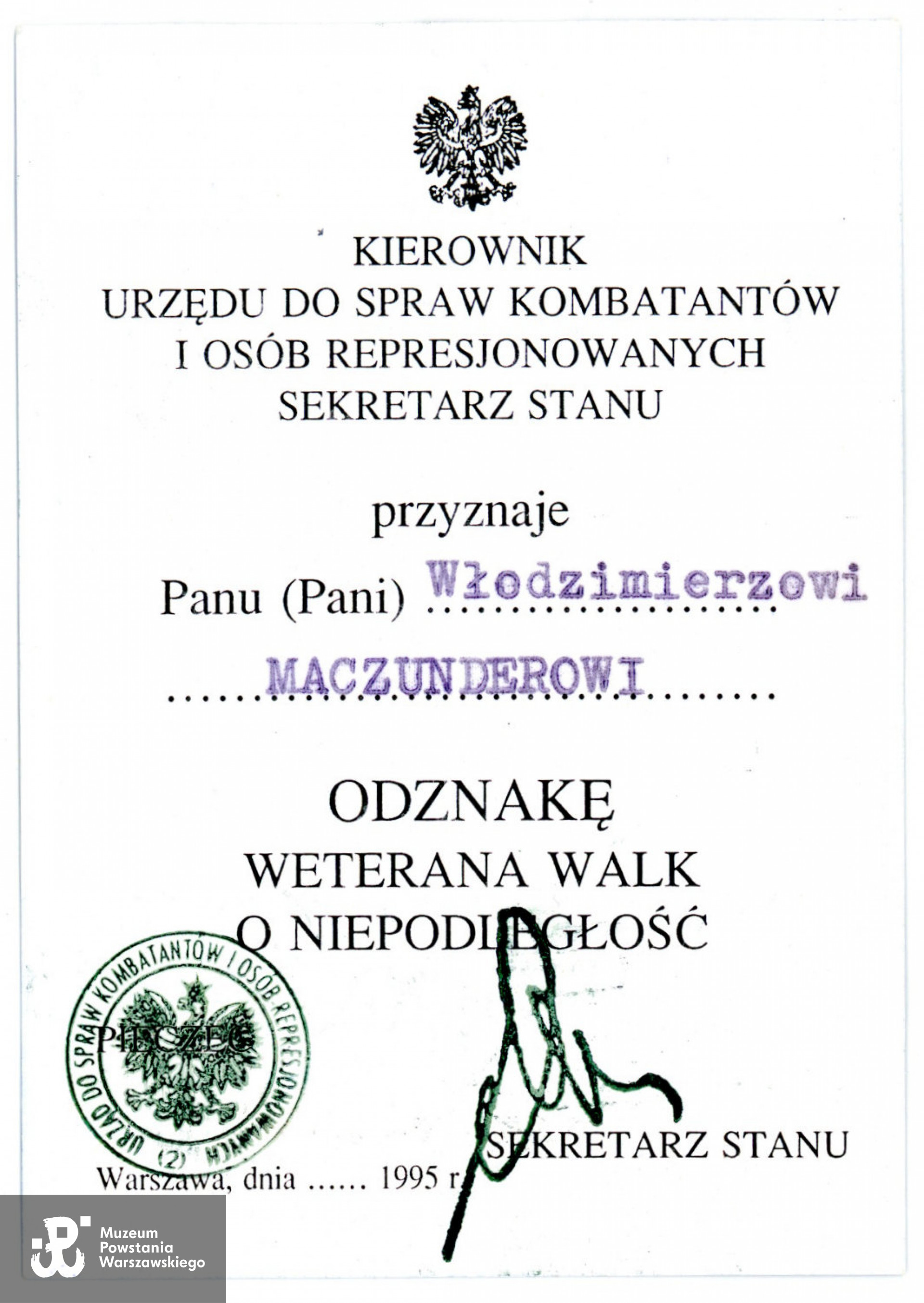 Legitymacja Odznaki Weterana Walk o Niepodległość. Dokument ze zbiorów rodzinnych Pana Włodzimierza Maczundera ps. Chomik. Skany wykonano w Muzeum Powstania Warszawskiego, 09/2023
