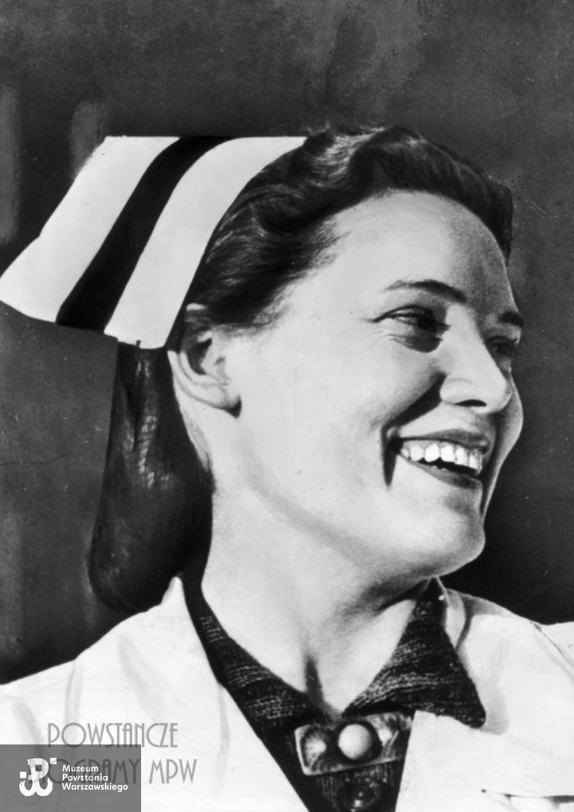 Anna Maria Kłobukowska, po mężu Dyrlacz "Krystyna" (1918-2011). Fot. ze zbiorów Muzeum Powstania Warszawskiego. 