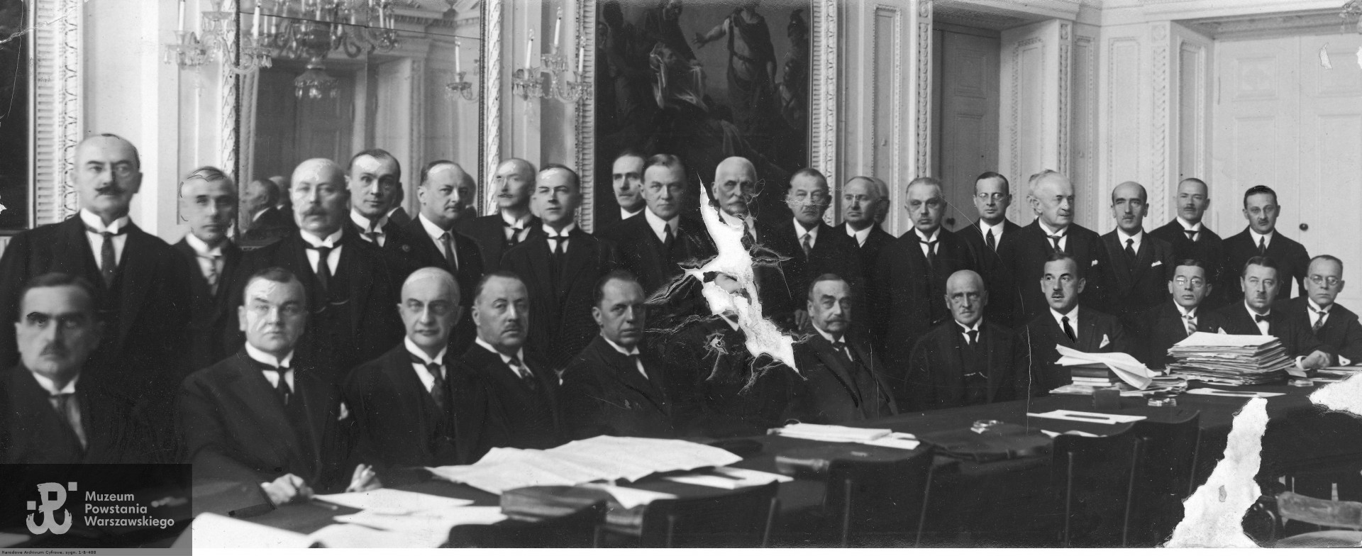 Ogólnopolski zjazd prokuratorów w Warszawie, 1927 rok. Widoczni m.in.: Czesław Michałowski (siedzi 2. z lewej), Kazimierz Rudnicki, minister sprawiedliwości Aleksander Meysztowicz (siedzi 6. z prawej), Stefan Sieczkowski (siedzi 4. z prawej), Mieczysław Świątkowski (siedzi 3. z prawej), Stanisław Warmski, Stanisław Batycki, Stefan Lisowski, Kazimierz Izdebski, Józef Skolimowski, Józef Moldenhawer, Aleksander Rasp, Antoni Lewandowski (siedzi 1. z lewej), Zbigniew Piernikarski, Tadeusz Malina, Stefan Kuczyński, Lucjan Bekerman, Tadeusz Marecki, Stanisław Małkowski, Lucjan Jaxa-Maleszewski, Lucjan Bekerman, Stanisław Czerwiński. Fot. ze zbiorów NAC, audiovis.nac.gov.pl/i/PIC/PIC_1-B-488.jpg