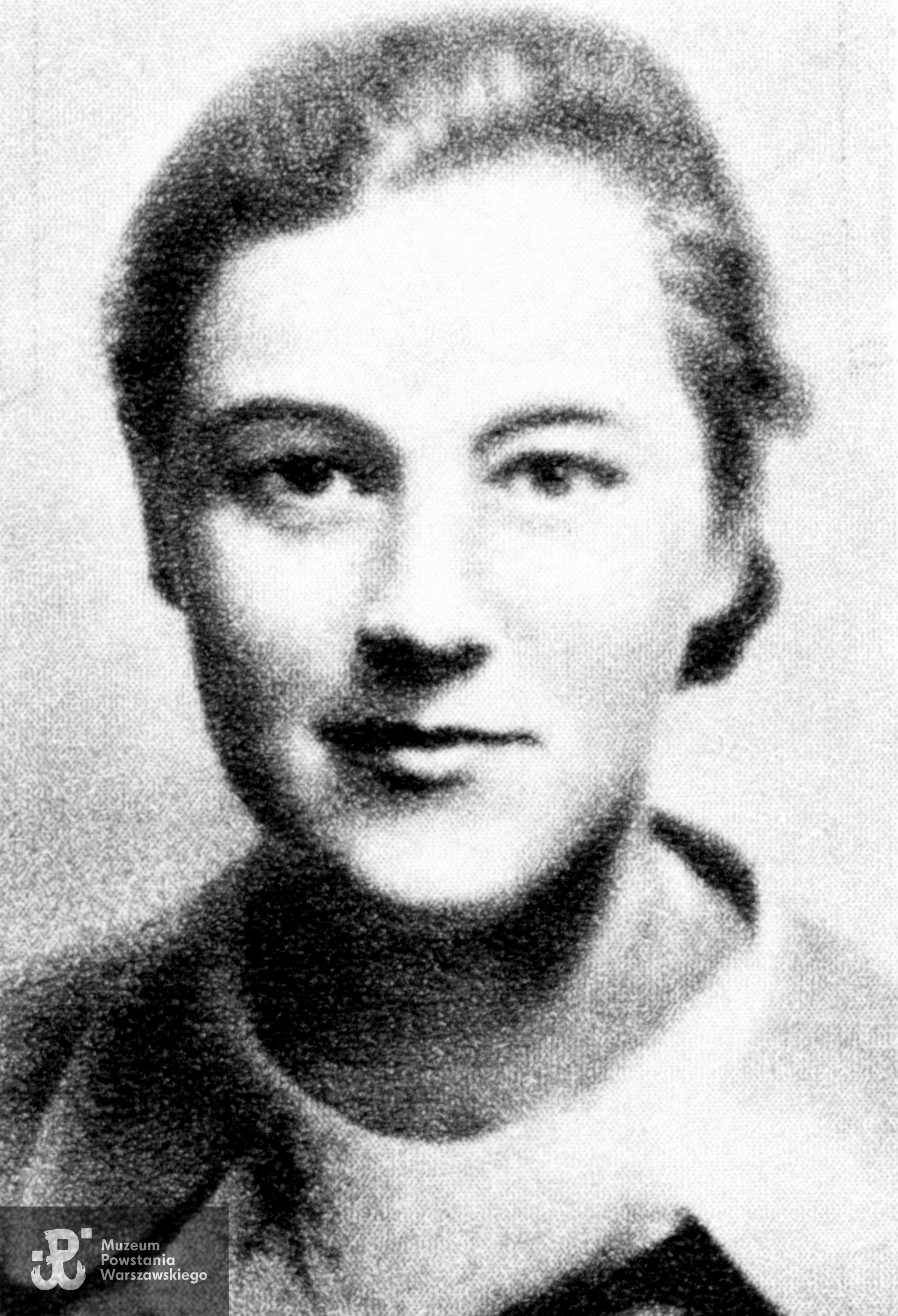 Elżbieta Alicja Wendt (1926-1944).  Fot. udostępniła p. Magdalena Ciok, fotografia opublikowana  w Słowniku uczestniczek walki o niepodległość Polski 1939-1945. Poległe i zmarłe w okresie okupacji niemieckiej