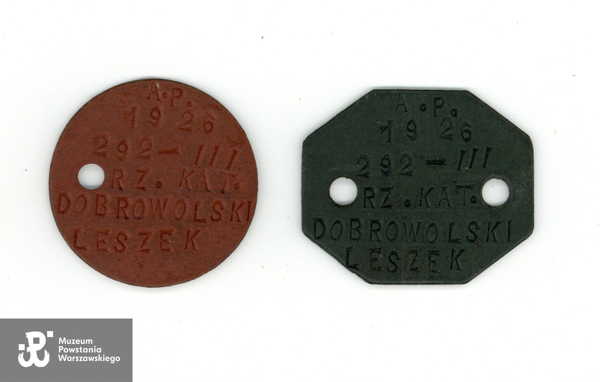 Nieśmiertelniki PSZ. Ze zbiorów rodzinnych p. Ireneusza Dobrowolskiego, syna Powstańca