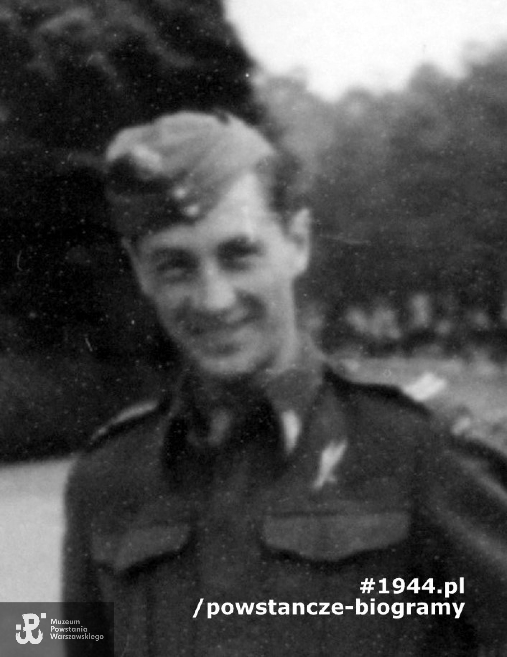 por. Otton Wiszniewski "Topola" (1910-1977) w Wielkiej Brytanii, 1942 rok. Fragment szerszego ujęcia. Fot. z  archiwum rodzinnego udostępniła córka, p. Joanna Brejnak