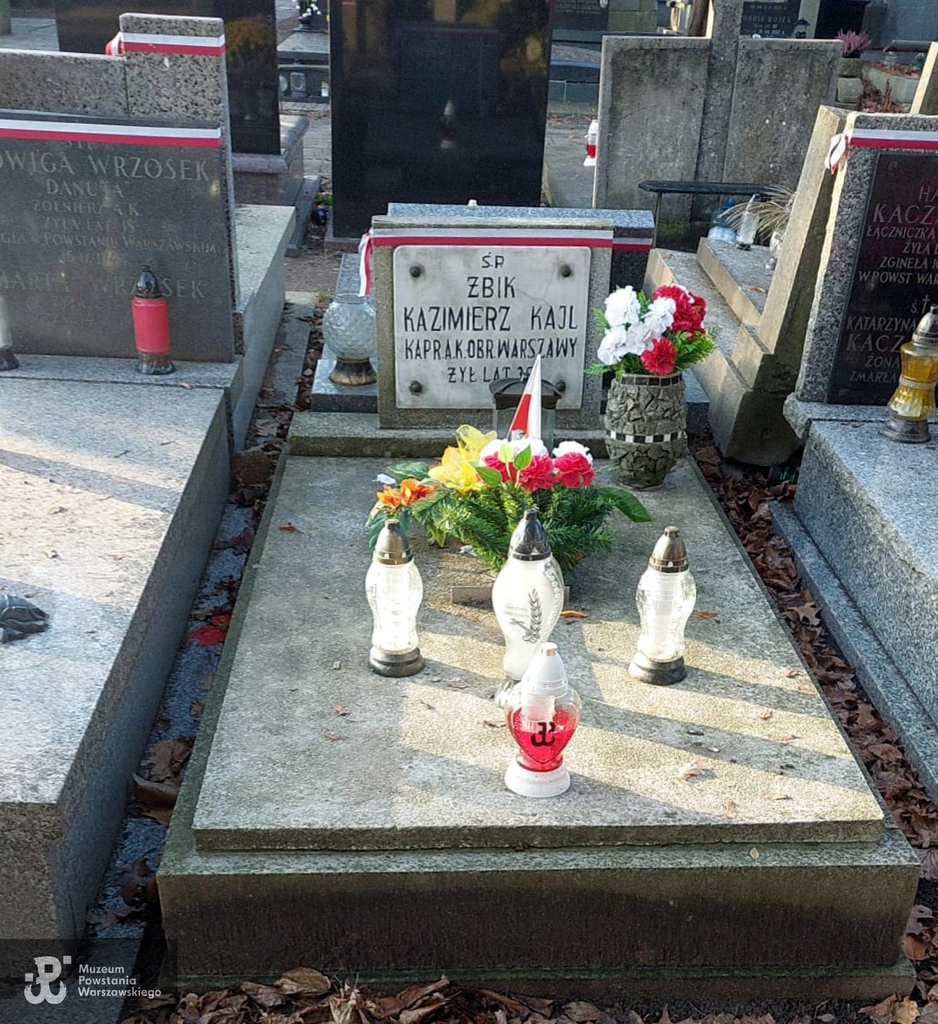 Cmentarz Wojskowy na Powązkach, kwatera A-27, rząd 13, grób 2. Fot. Muzeum Powstania Warszawskiego