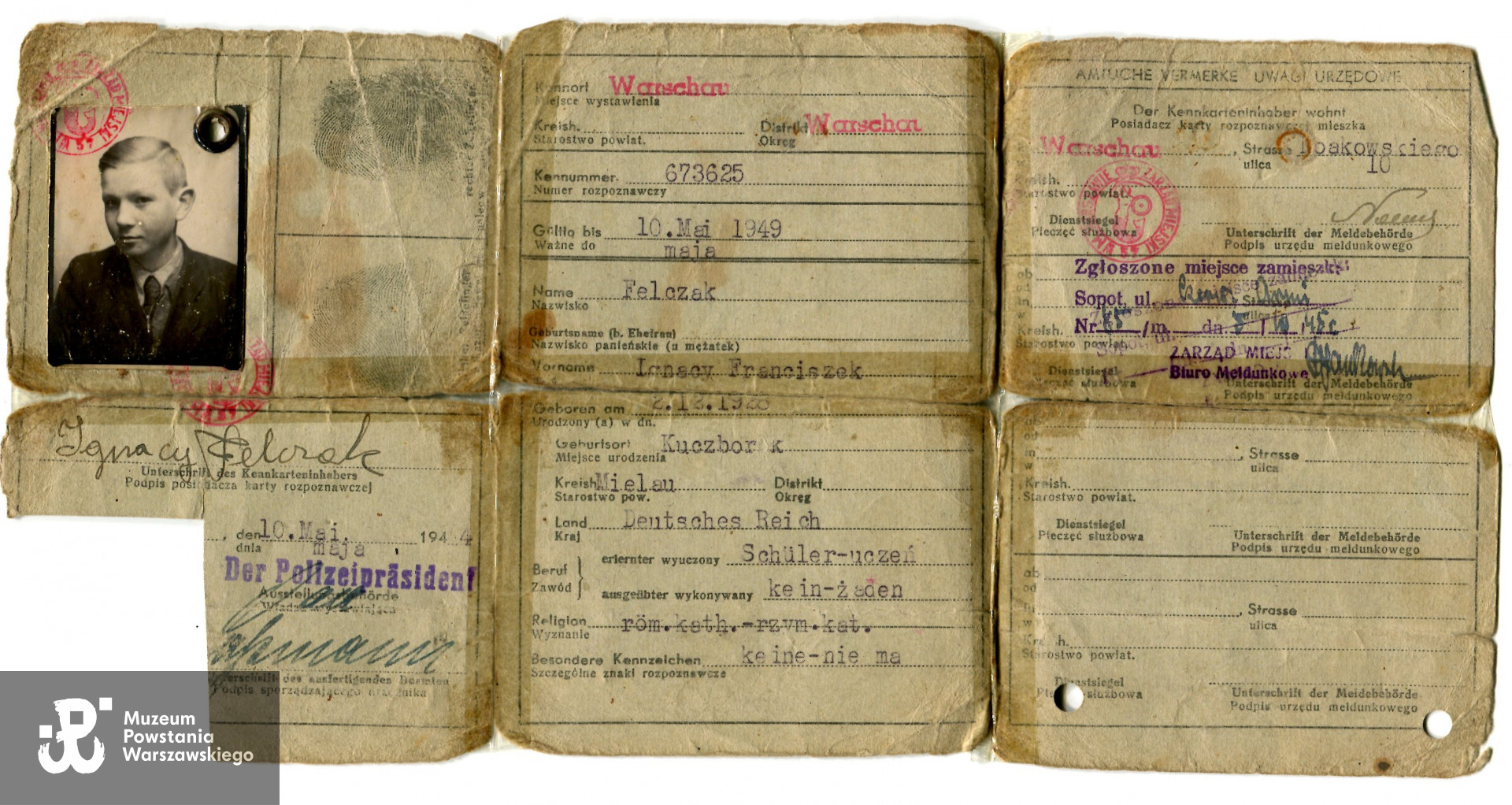 Kenkarta (niem. Kennkarte, karta rozpoznawcza) – dokument tożsamości wydawany  przez okupacyjne władze niemieckie. Zbiory prywatne p. Ignacego Felczaka. 