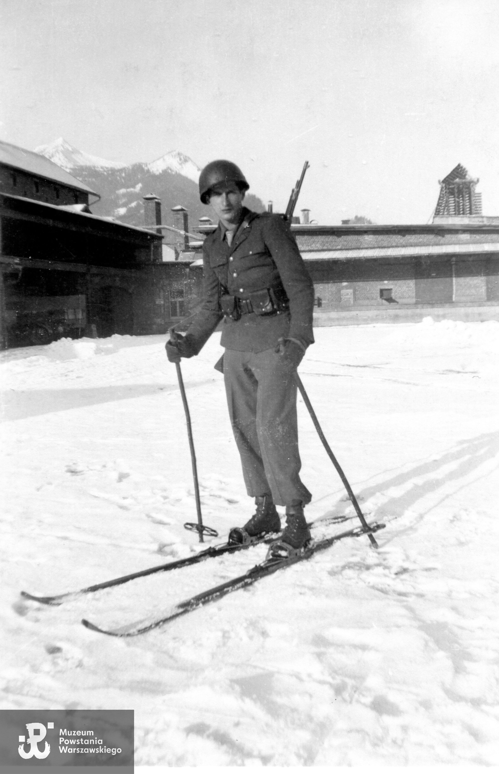 Czesław Drzewiecki, 1945 r. Fot. udostępnił p. Wiesiek Drzewiecki, syn Powstańca