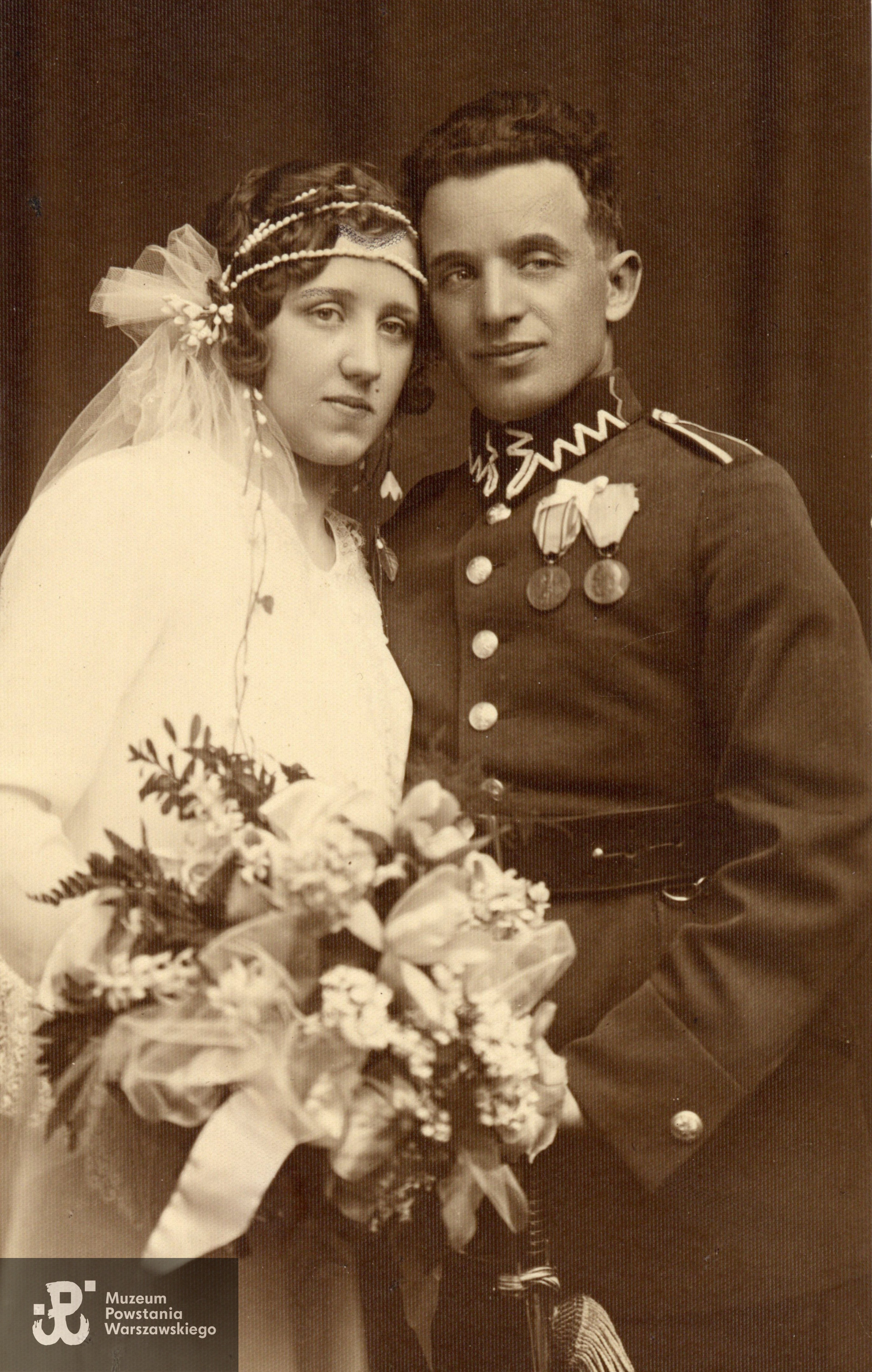 Stefan i Regina Czyżewscy - fotografia ślubna ze zbiorów rodzinnych, udostępniła p. Kinga Rusin, wnuczka Powstańca