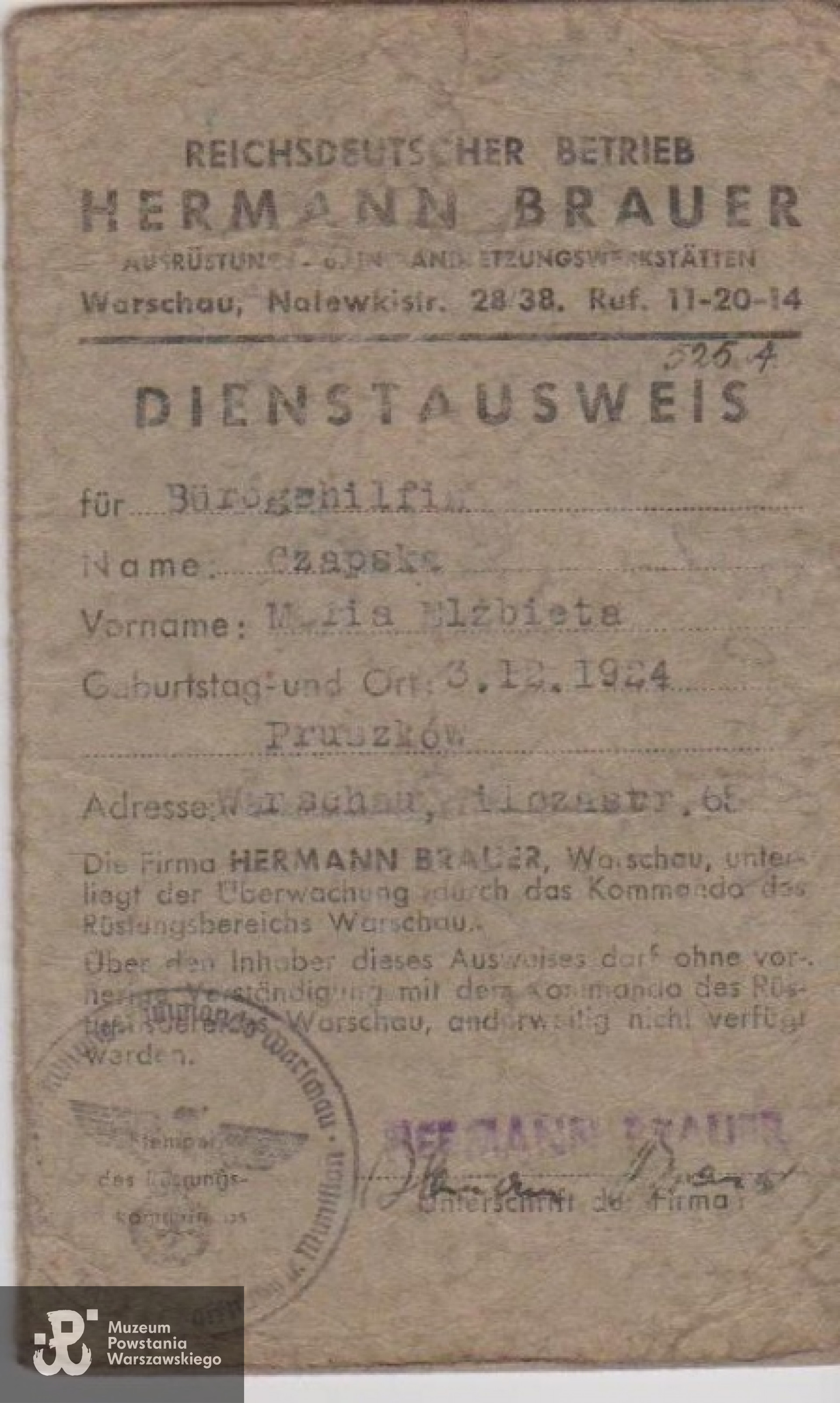 Okupacyjny Dienstausweis Marii Czapskiej.  Z archiwum Marii Pajzderskiej.